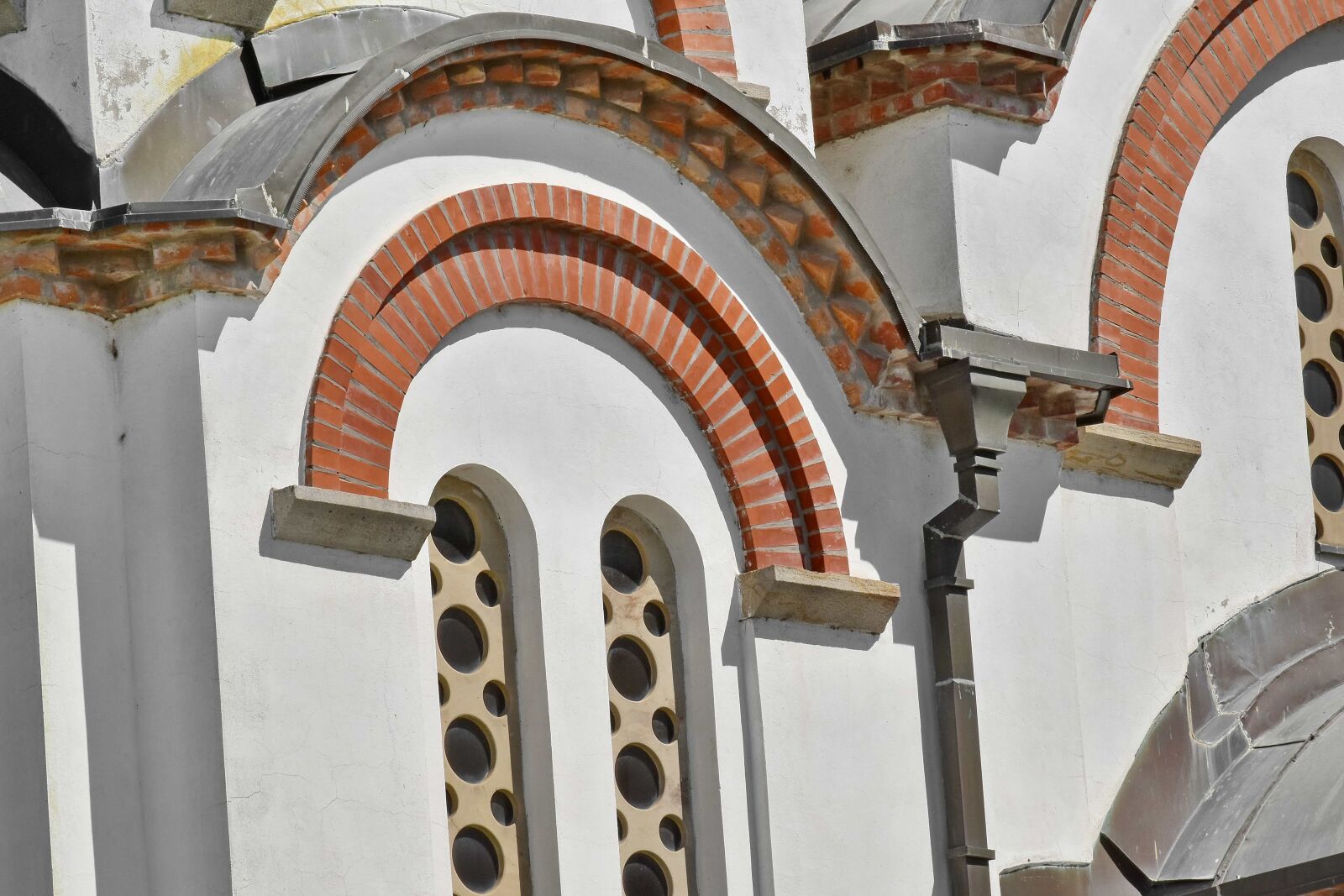 Nikon D5500 sample photo. Arch, byzantine, windows, structure photography