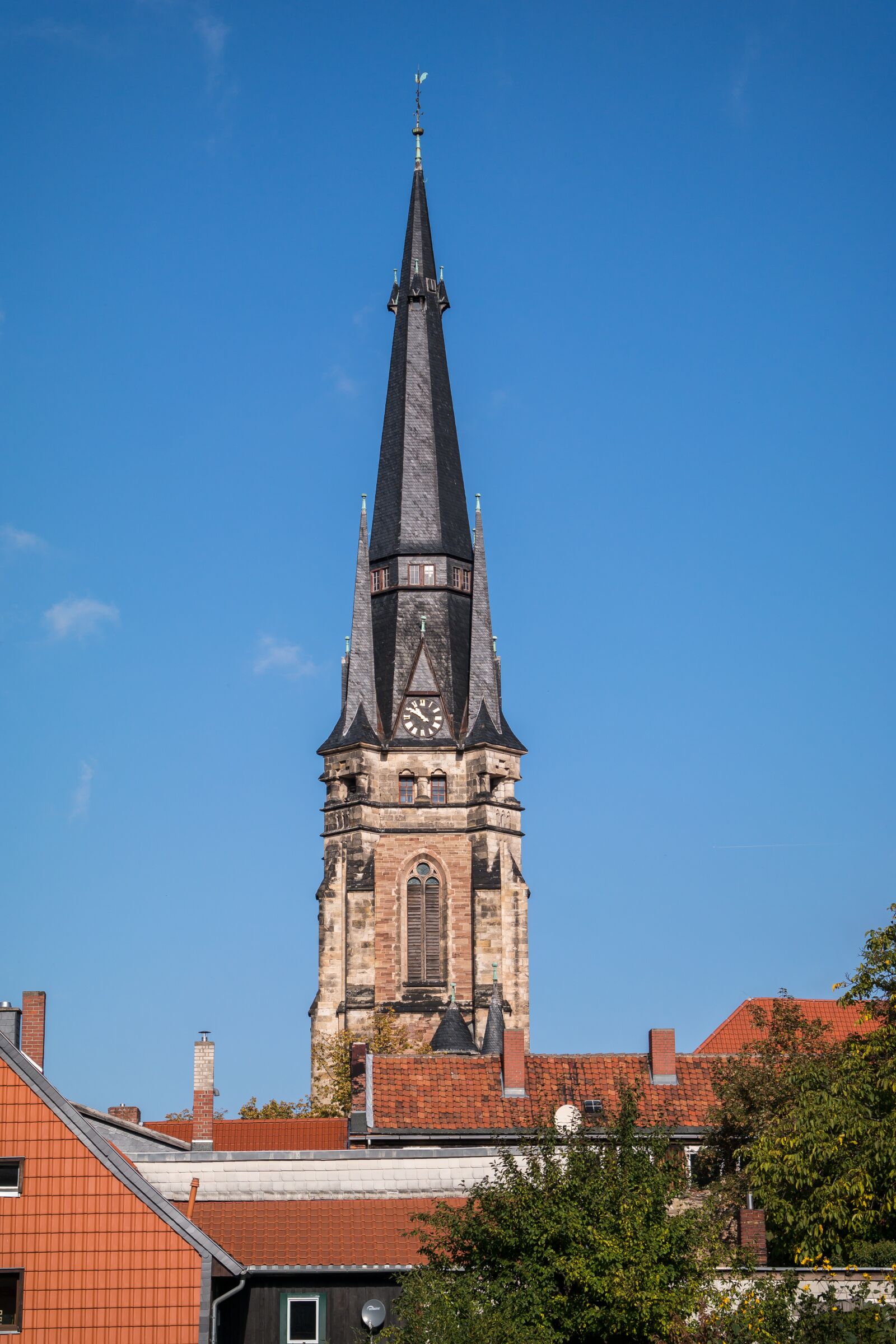 Samsung NX300M sample photo. Wernigerode, steeple, church of photography
