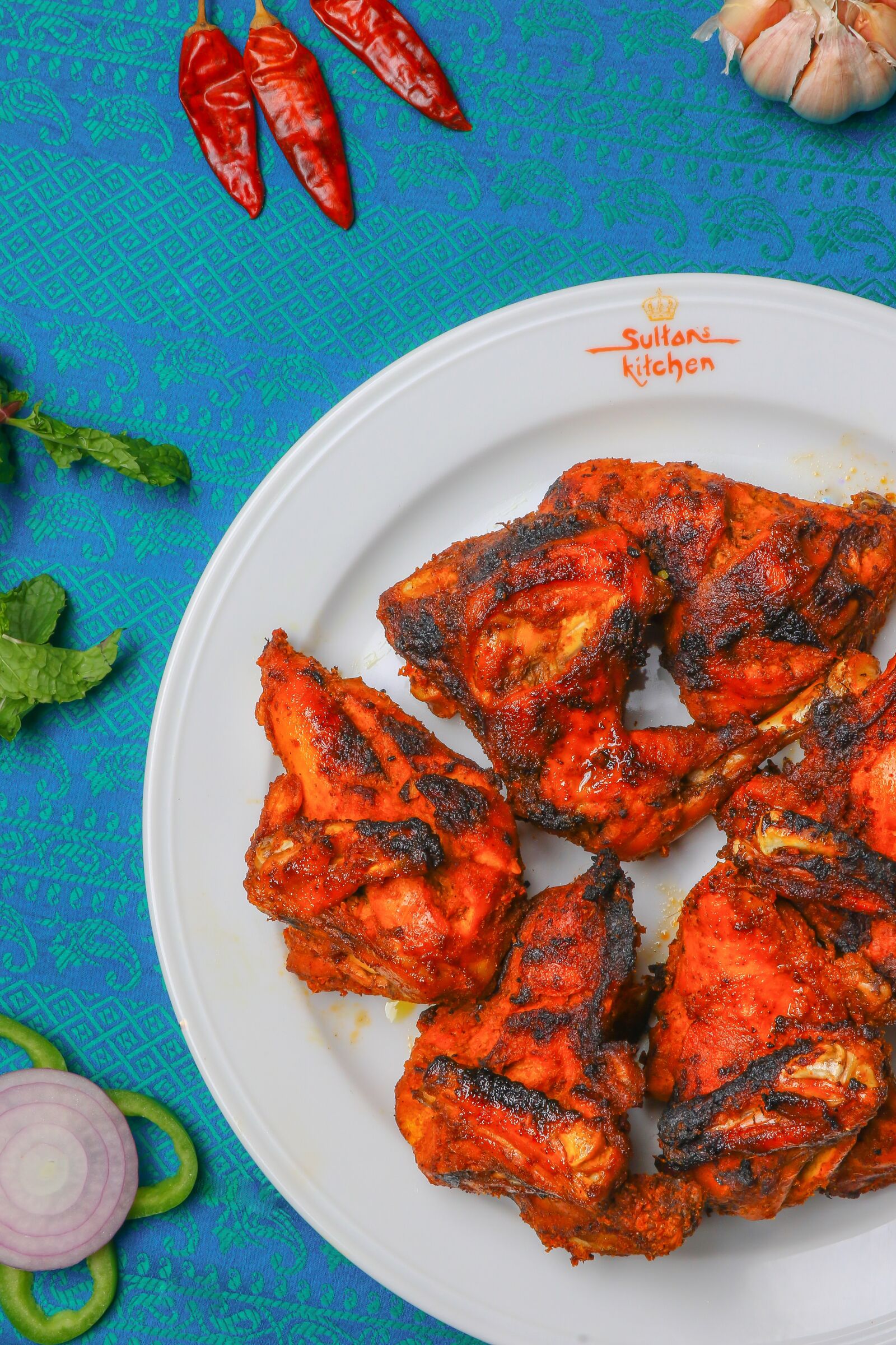 Canon EOS 7D Mark II sample photo. Chicken, hot, spicy photography