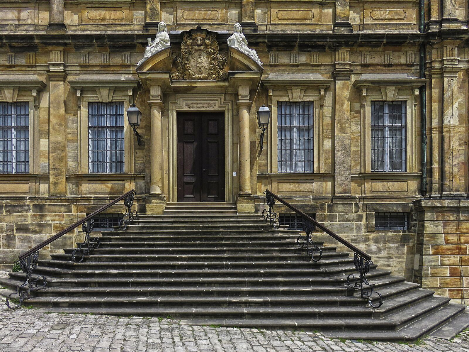 Canon PowerShot SX710 HS sample photo. Portal, stairs, historically photography