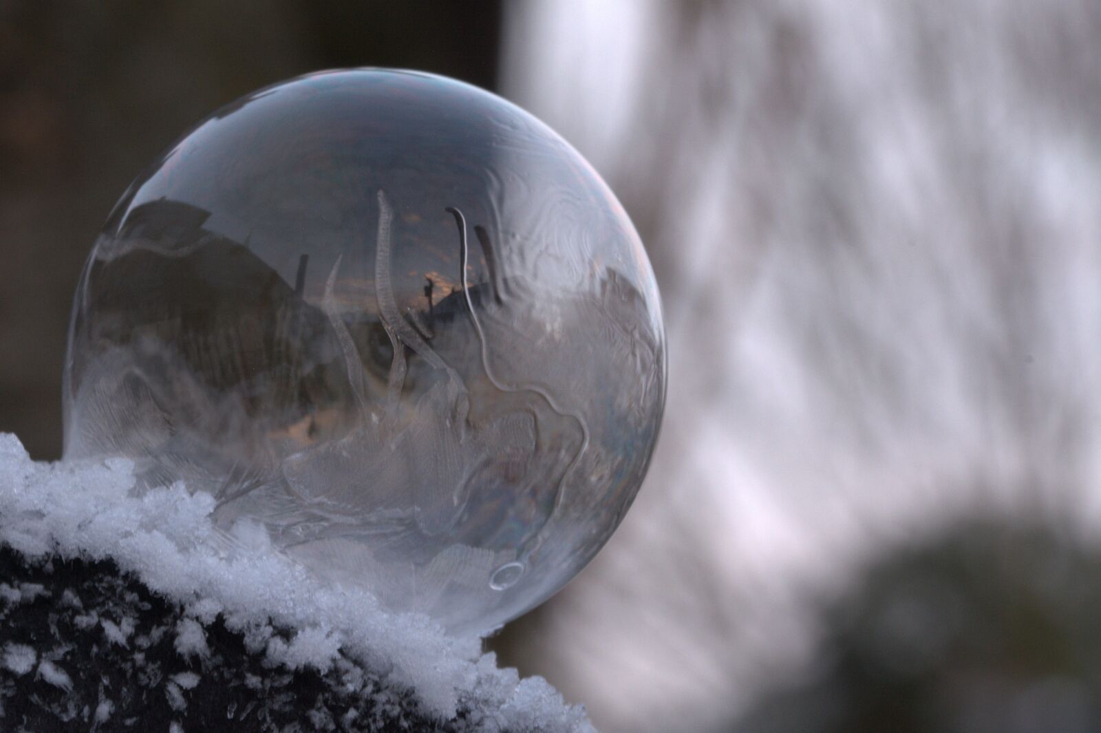 Nikon D5200 sample photo. Soap bubble, freeze, frozen photography