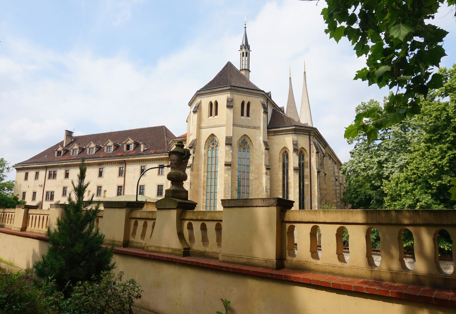 Sony Alpha a5000 (ILCE 5000) sample photo. Prague, czechia, monastery photography