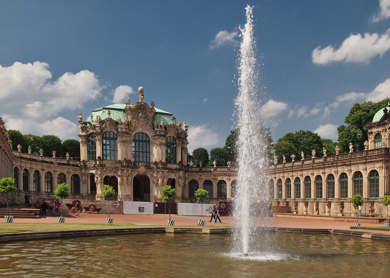 Olympus PEN E-PM1 sample photo. Zwinger, baroque building, fountain photography