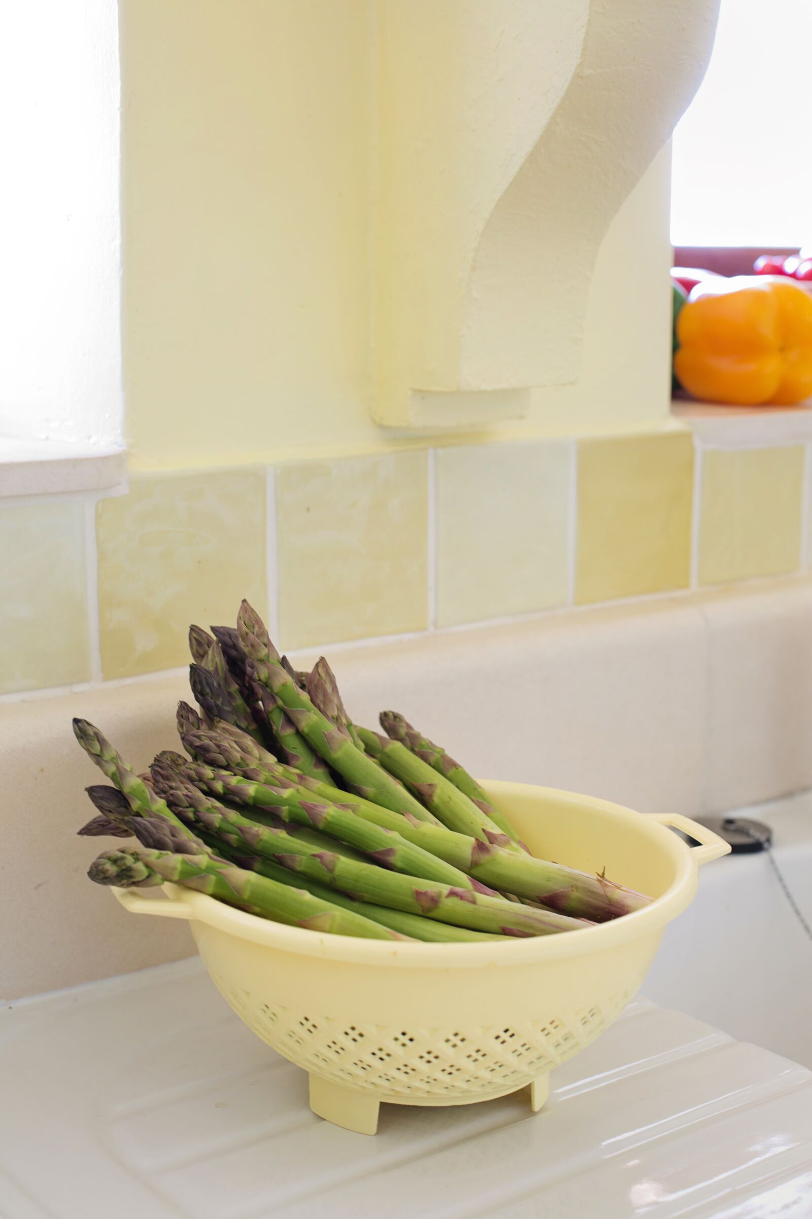 Canon EF 50mm F1.4 USM sample photo. Asparagus, summer, vegetable photography