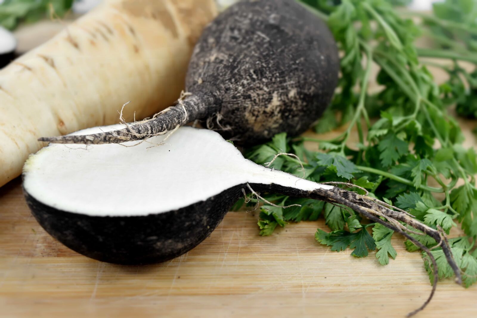 Nikon D5500 sample photo. Parsley, radish, roots, salad photography