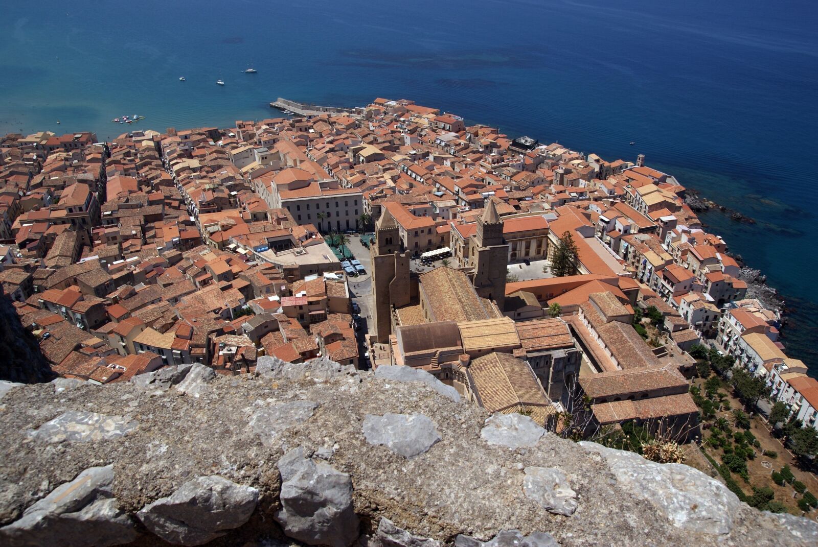 Sony Alpha DSLR-A200 sample photo. Cefalu, sicily, sicilia photography