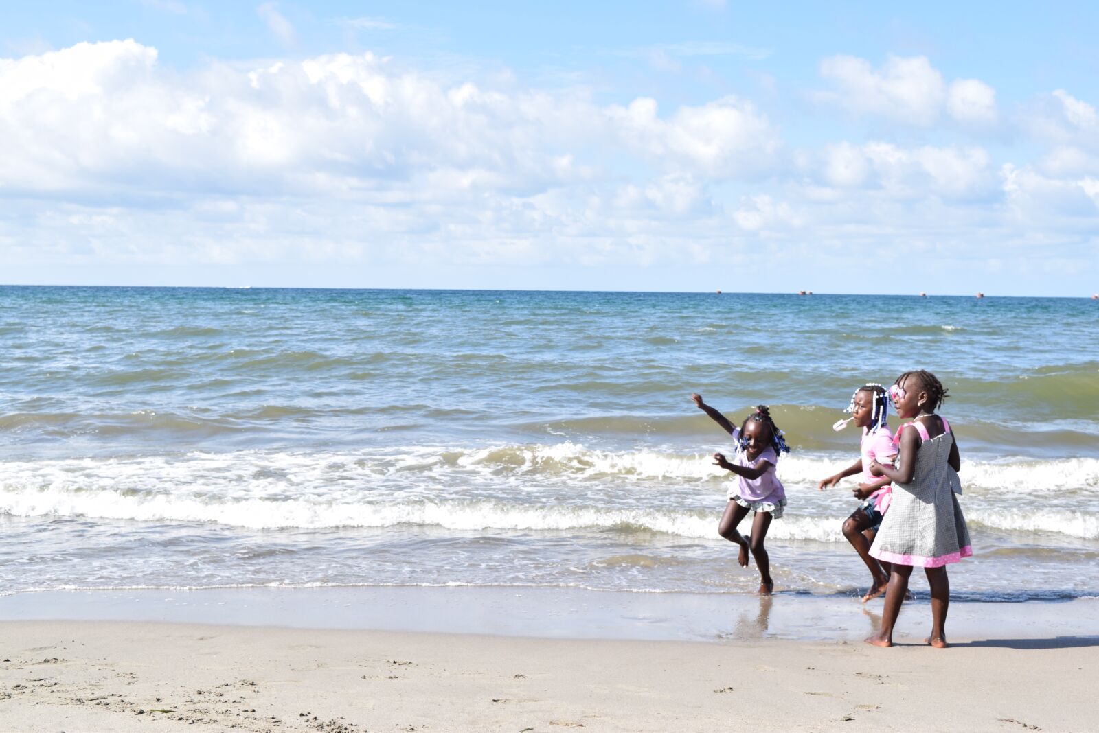 Nikon D3300 sample photo. Beach, black, children, blue photography