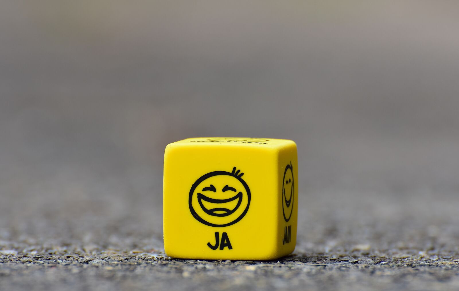 Nikon D7200 sample photo. Smiley, yes, cube photography