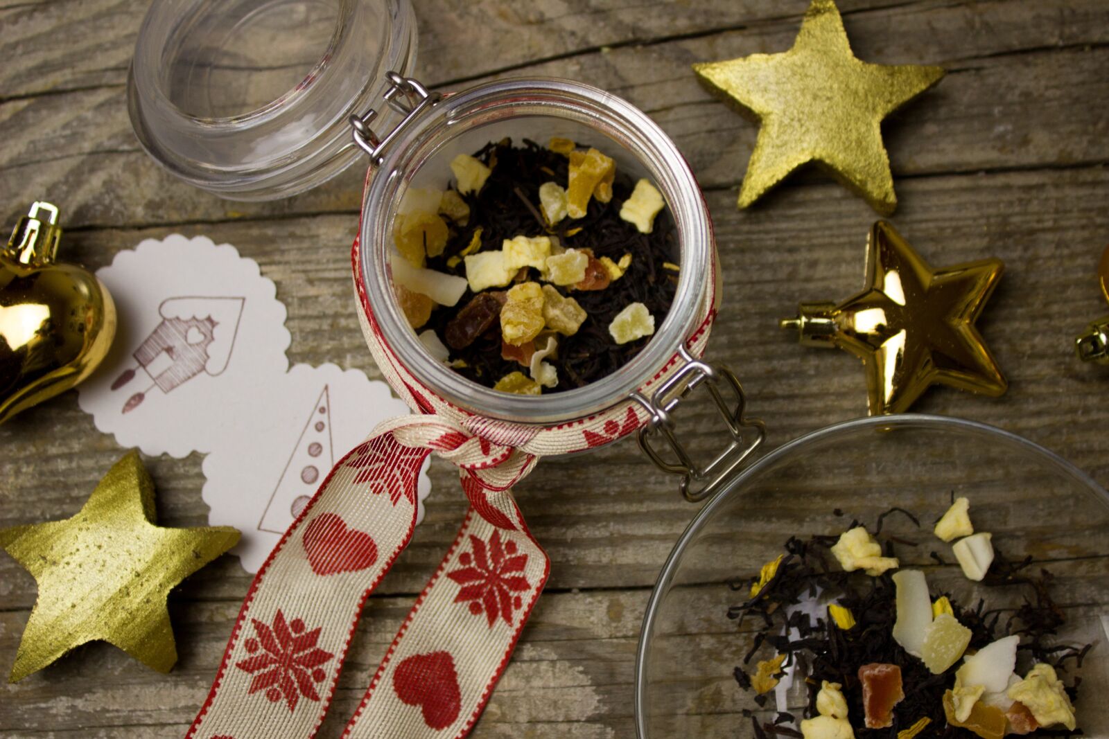 Canon EOS 600D (Rebel EOS T3i / EOS Kiss X5) sample photo. Tee, christmas, tea mix photography