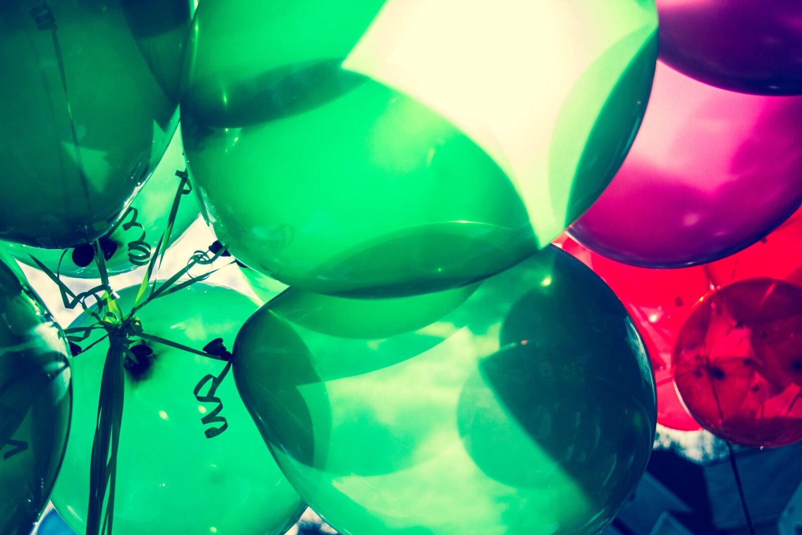 Canon EF 28-135mm F3.5-5.6 IS USM sample photo. Art, balloons, birthday photography