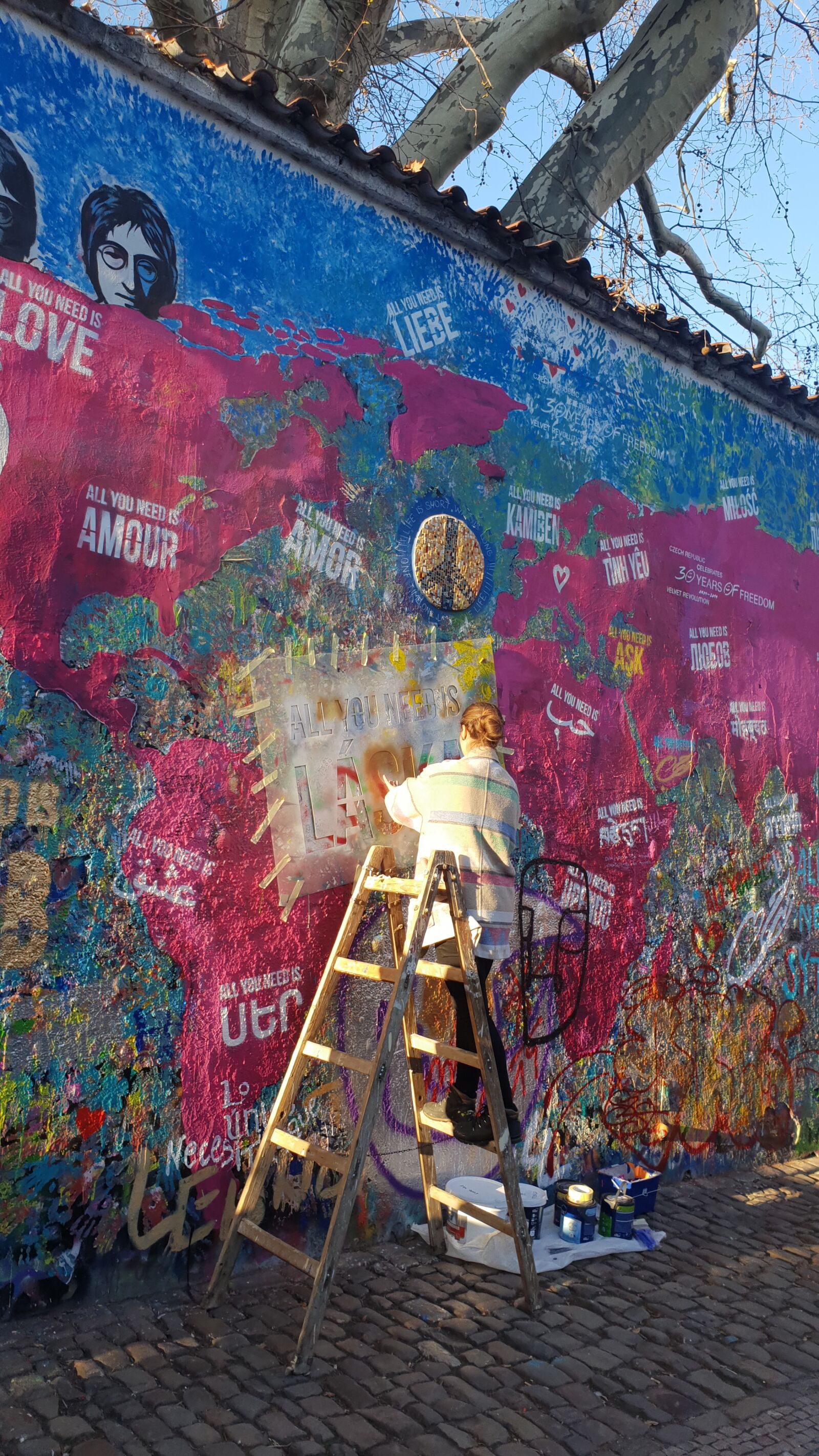 Samsung Galaxy S9 sample photo. Lennon wall, street art photography