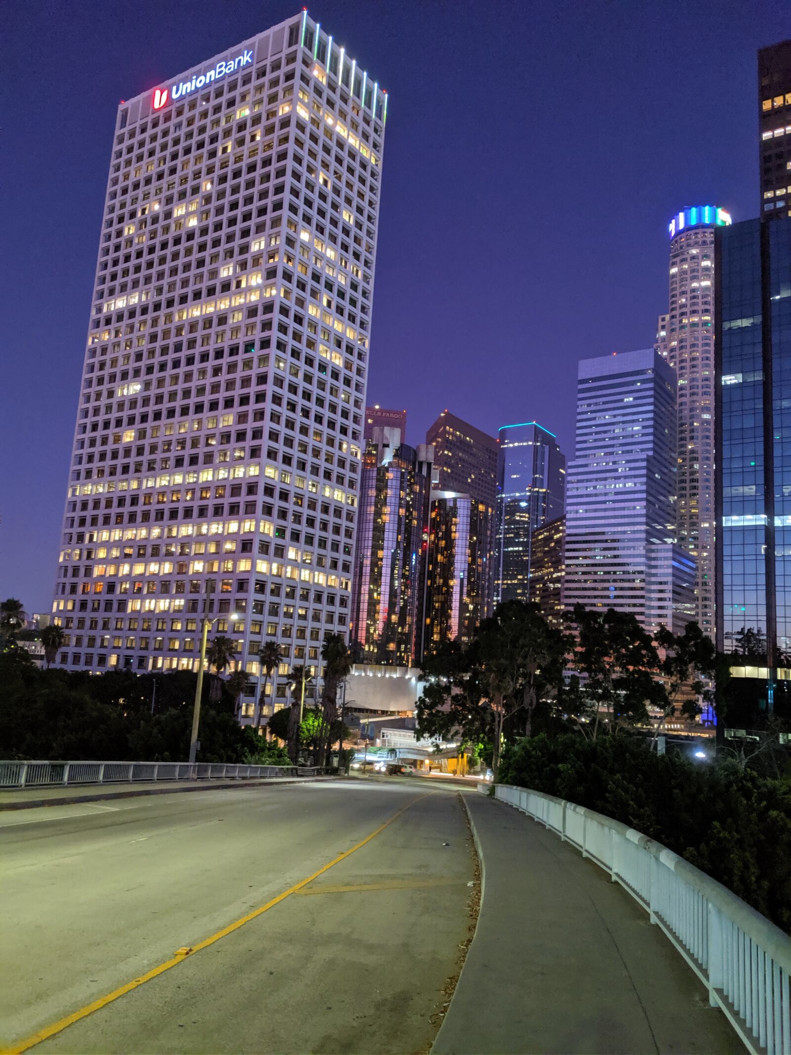 Google Pixel 3 sample photo. Los angeles, la, city photography