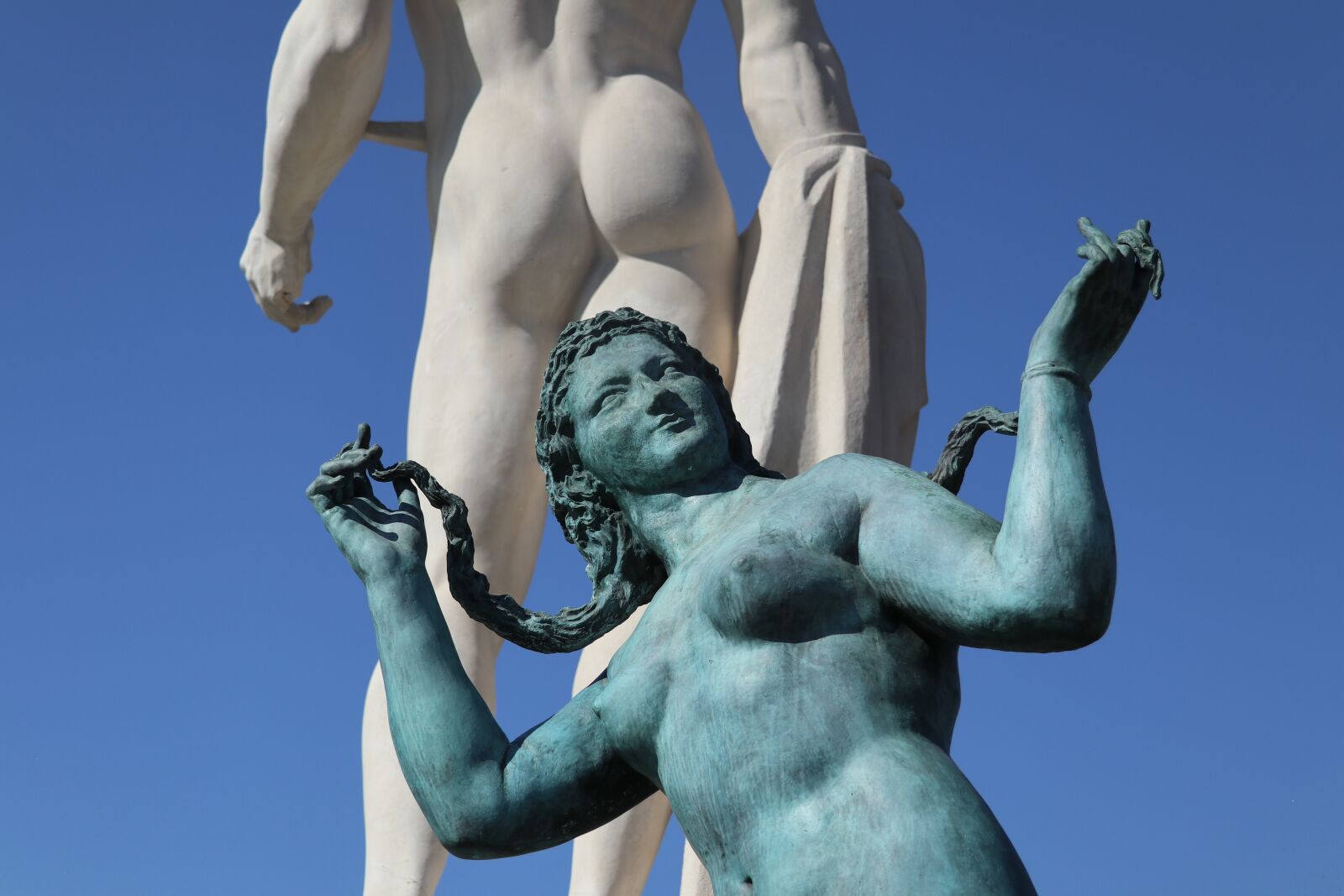 Canon EOS M5 sample photo. Fountain, fontaine du soleil photography