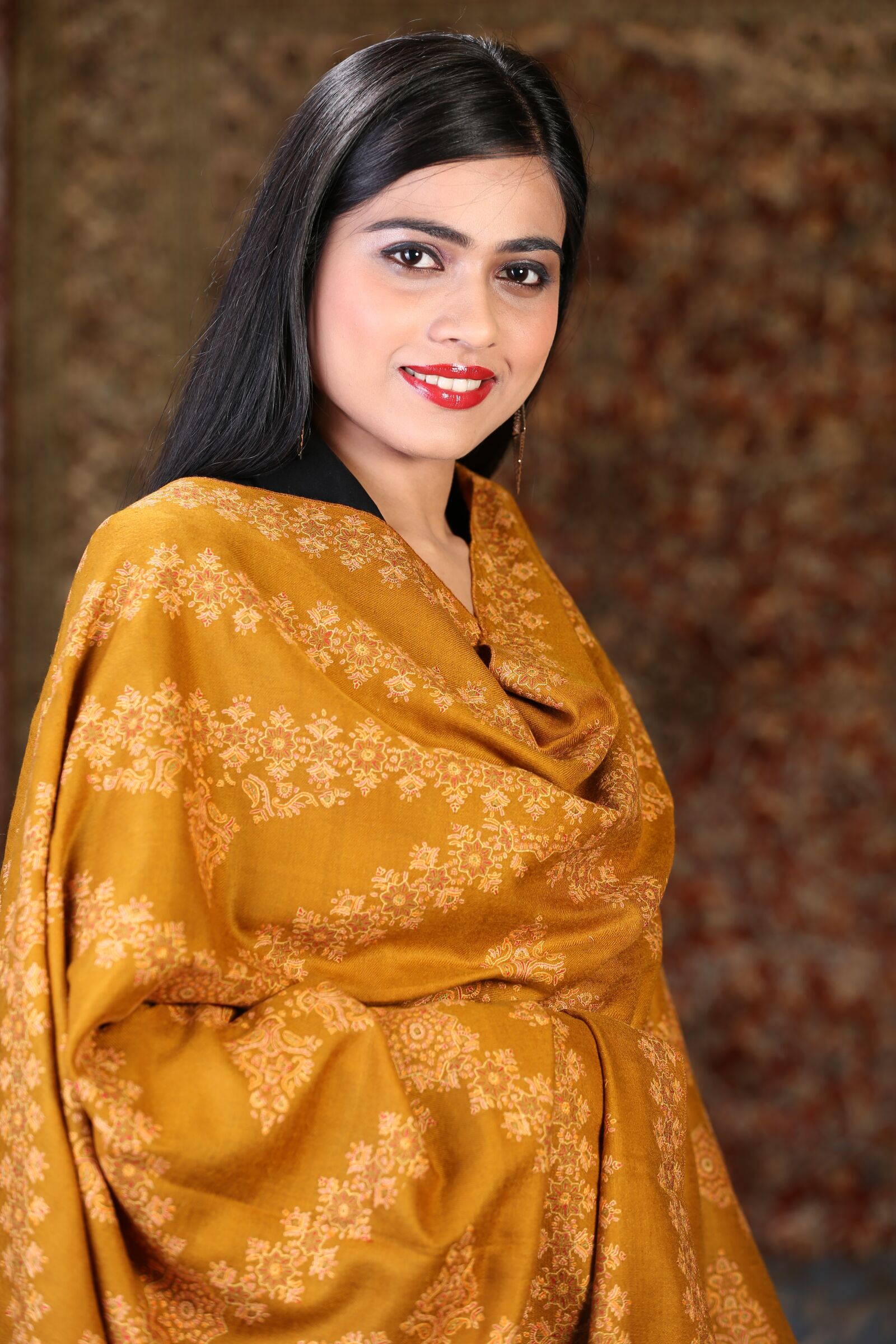 Canon EOS 6D sample photo. Pashmina, shawl, indian photography