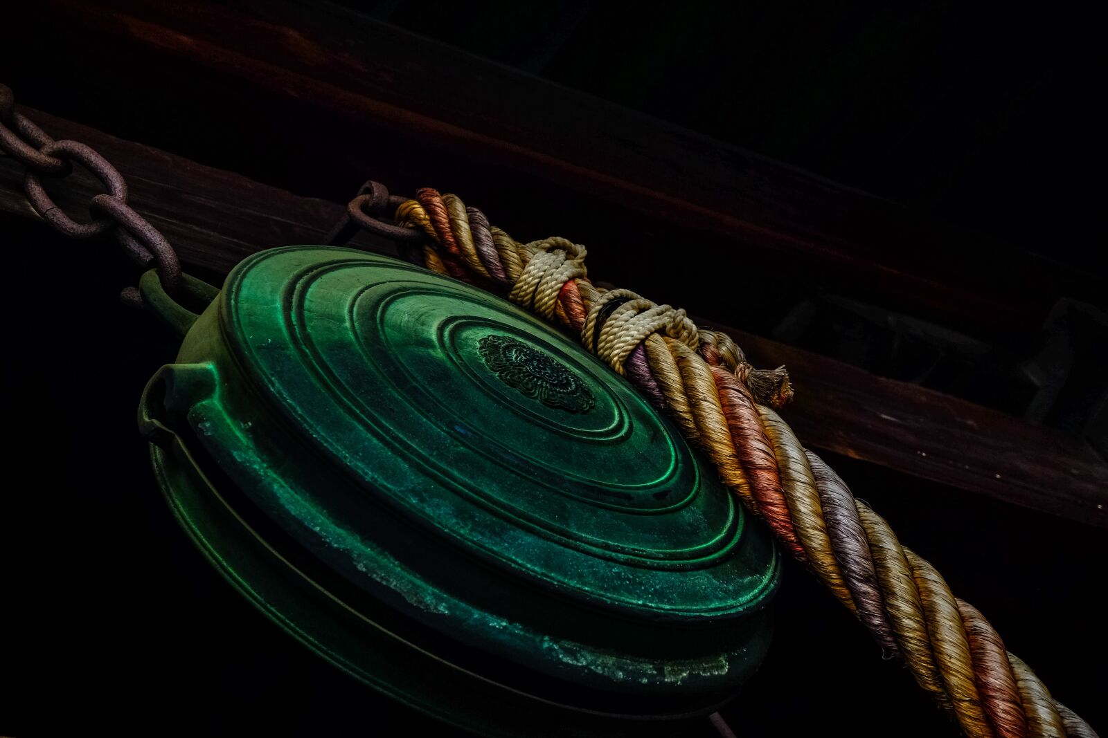 Fujifilm X-E2 sample photo. Gong, japan, japanese photography
