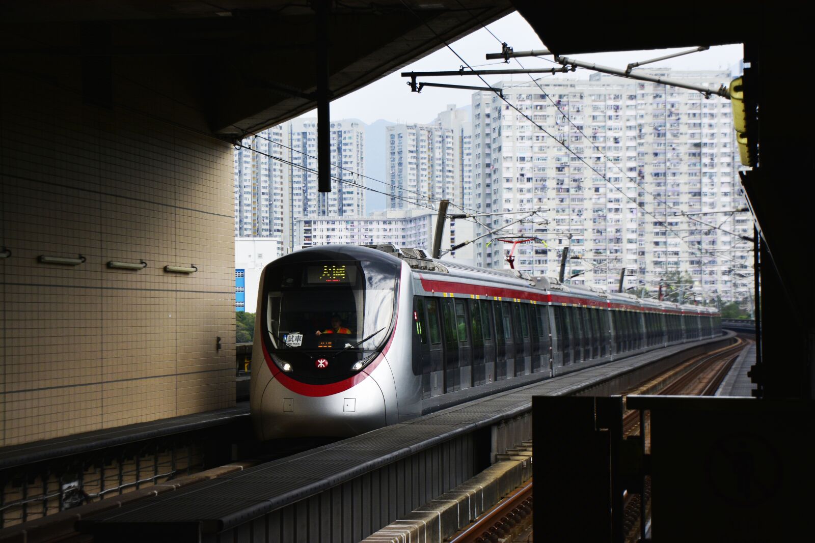 Nikon D5200 sample photo. Hong kong, mtr, train photography