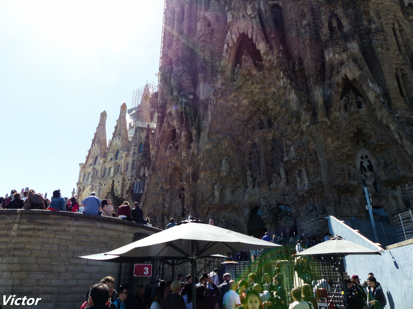 Panasonic Lumix DMC-FZ200 sample photo. Barcelona photography