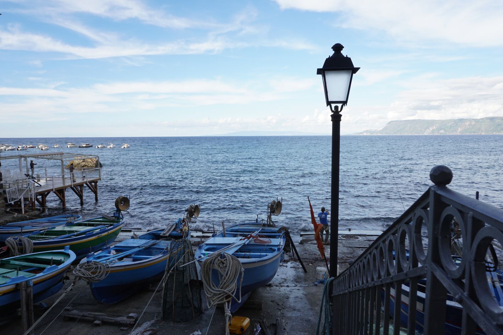 Sony a6300 sample photo. Lamppost, boats, sea photography