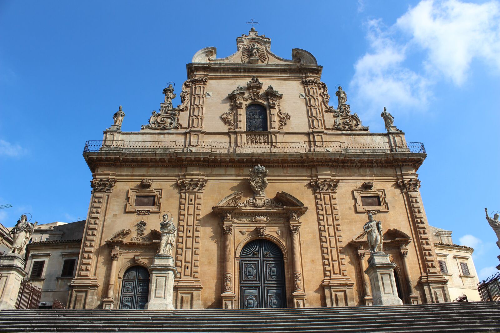 Canon EOS 600D (Rebel EOS T3i / EOS Kiss X5) sample photo. The cathedral of san photography