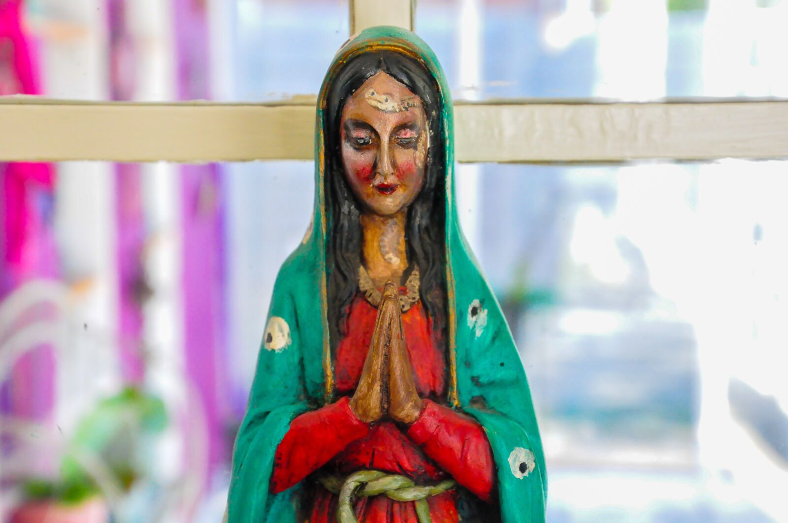 Nikon D90 sample photo. Peace, prayer, religious photography