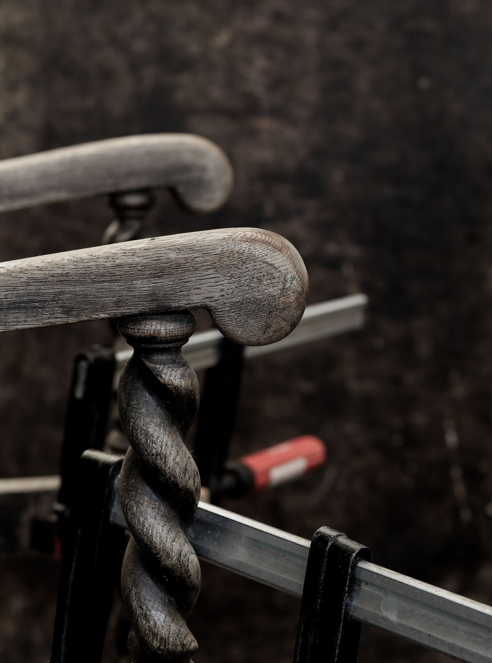 Canon EF 85mm F1.8 USM sample photo. Arm chair, antique oak photography