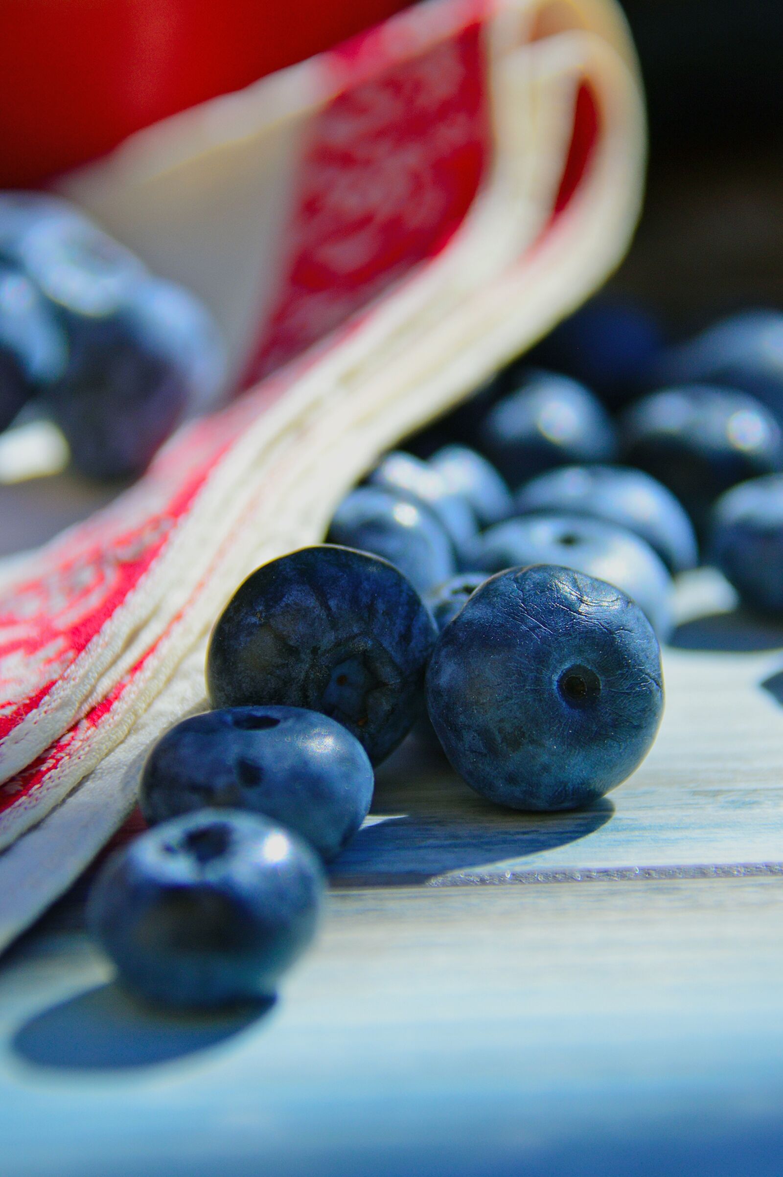 Nikon D3200 sample photo. Fruit, blue, color photography