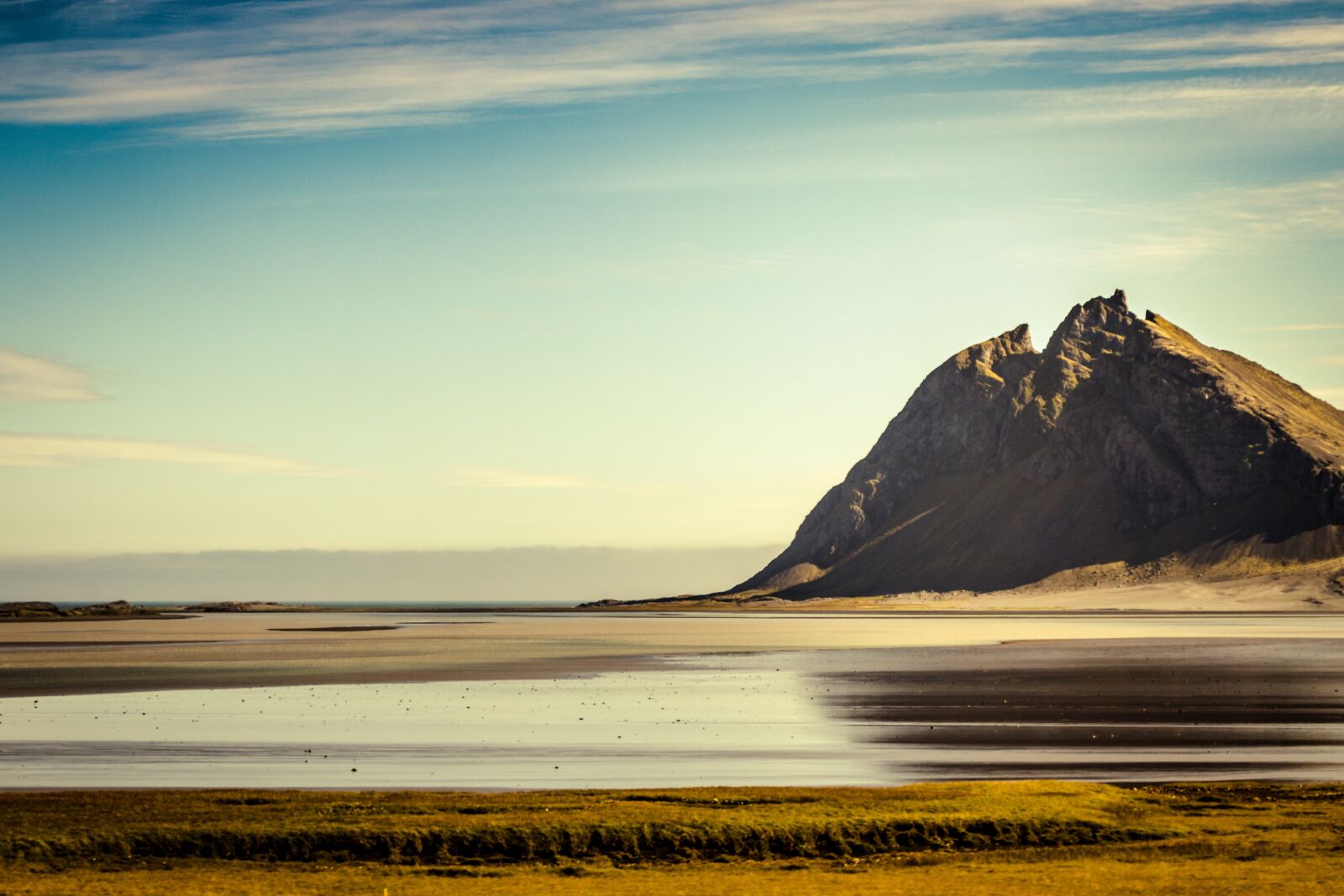 Canon EF-S 18-135mm F3.5-5.6 IS USM sample photo. Iceland, mountain, landscape photography