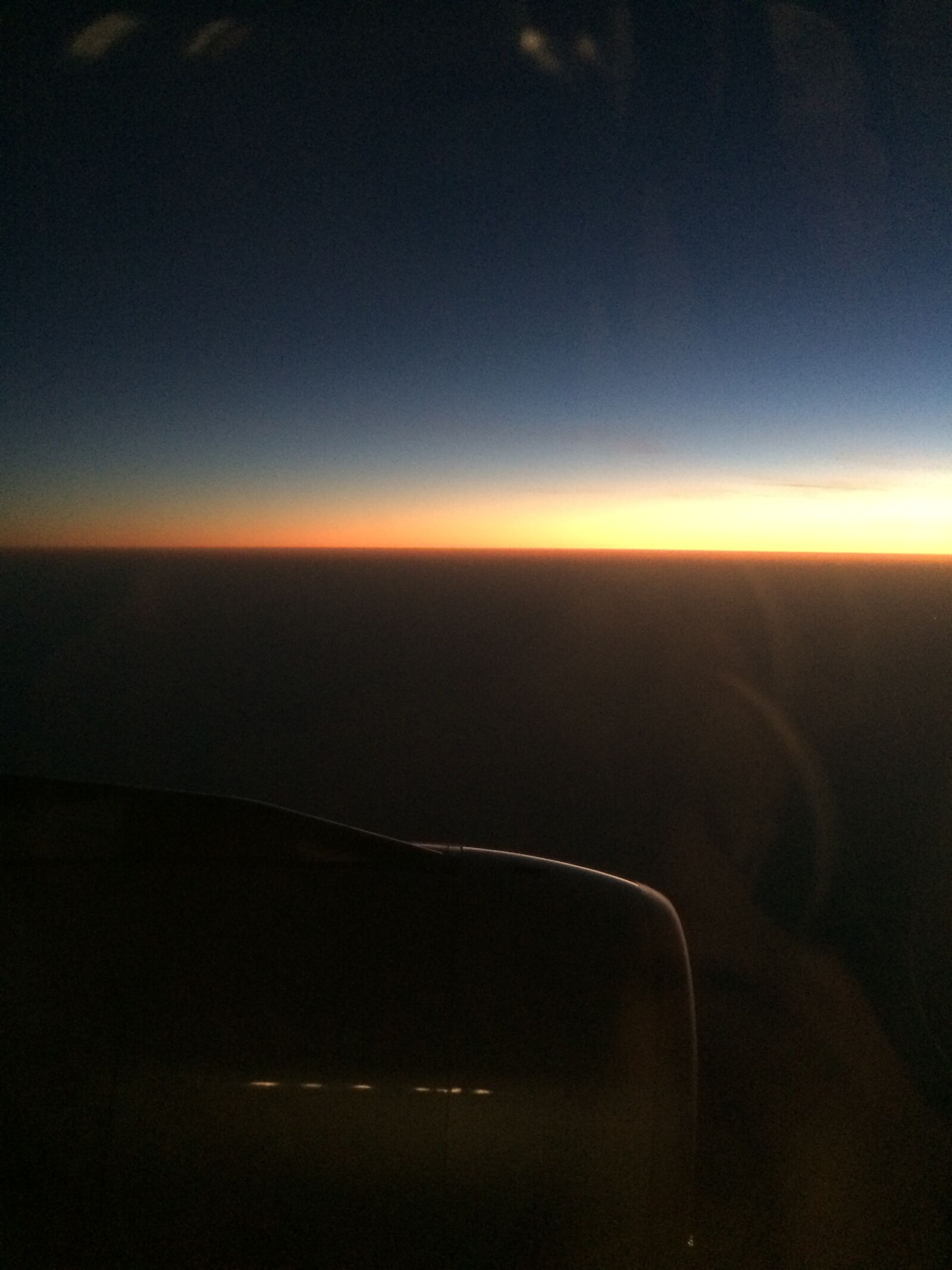 iPhone 5s back camera 4.15mm f/2.2 sample photo. Airplane, night, sky photography