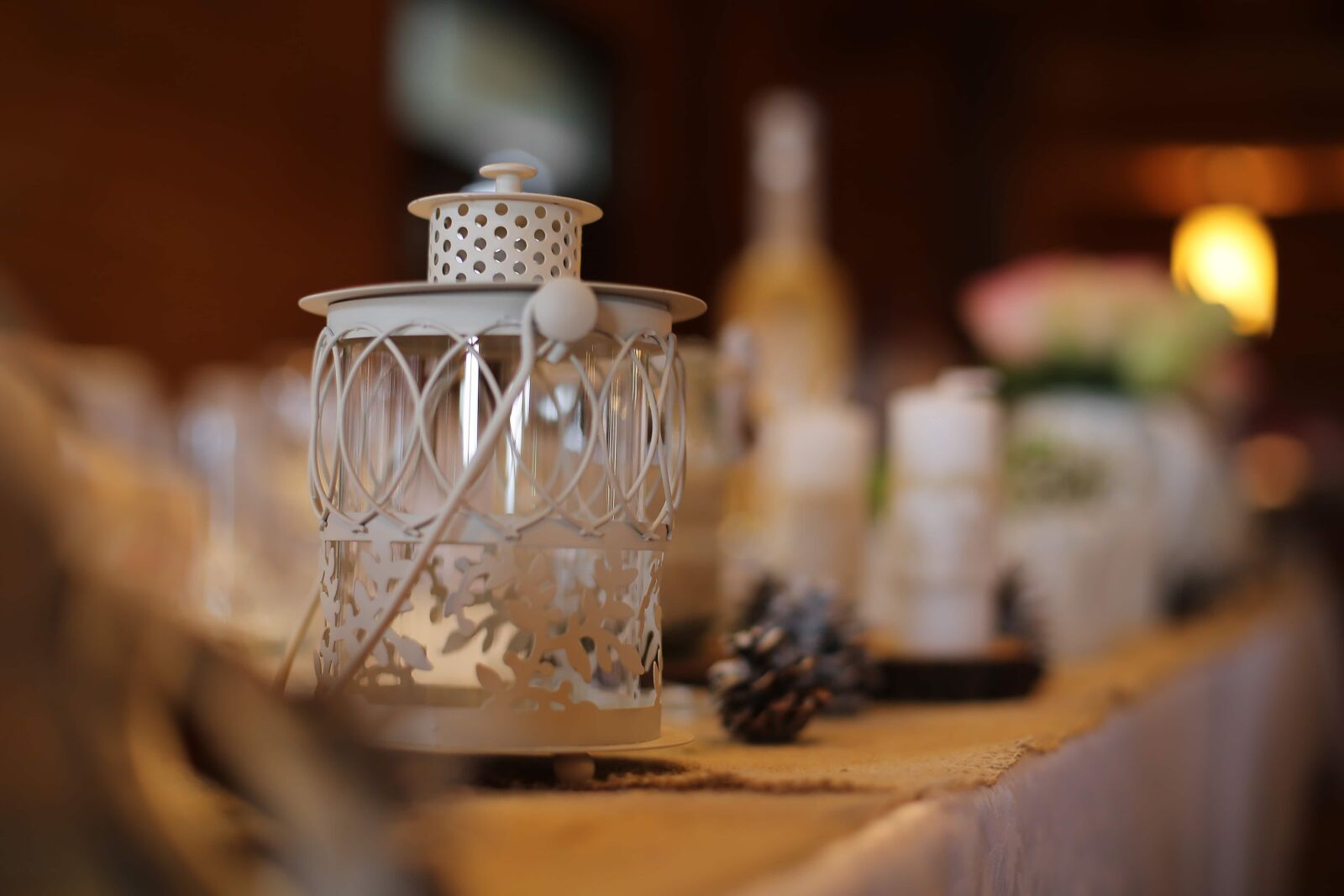 Canon EF 50mm F1.4 USM sample photo. Lantern, indoors, container, wood photography