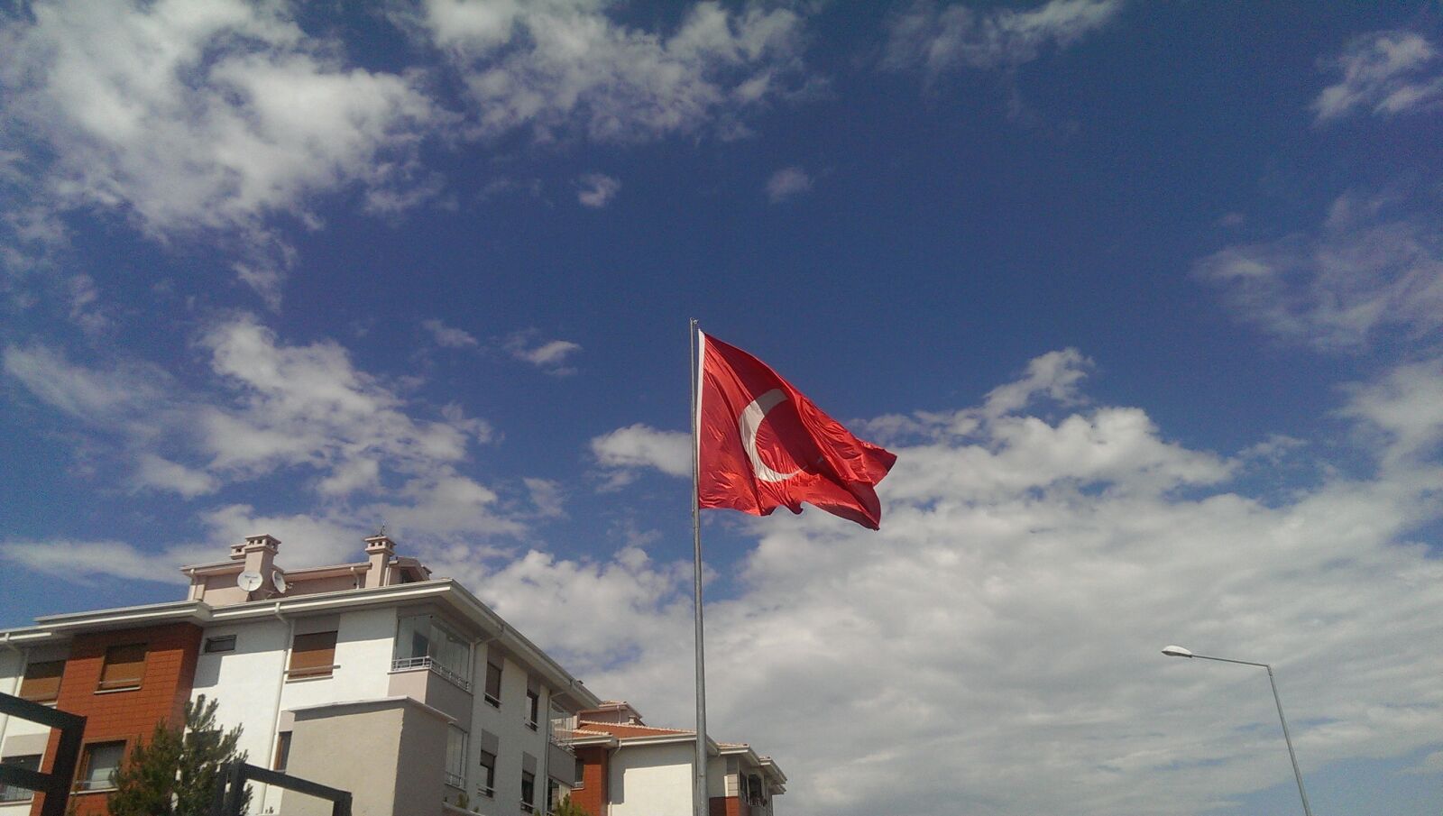 HTC ONE sample photo. Flag, turk, bayragi, turkish photography