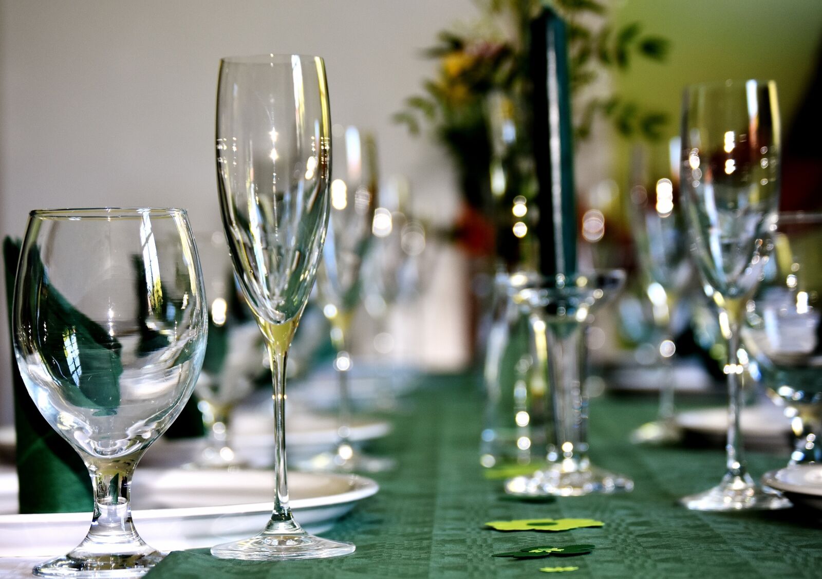 Nikon D7200 sample photo. Gedeckter table, board, tableware photography