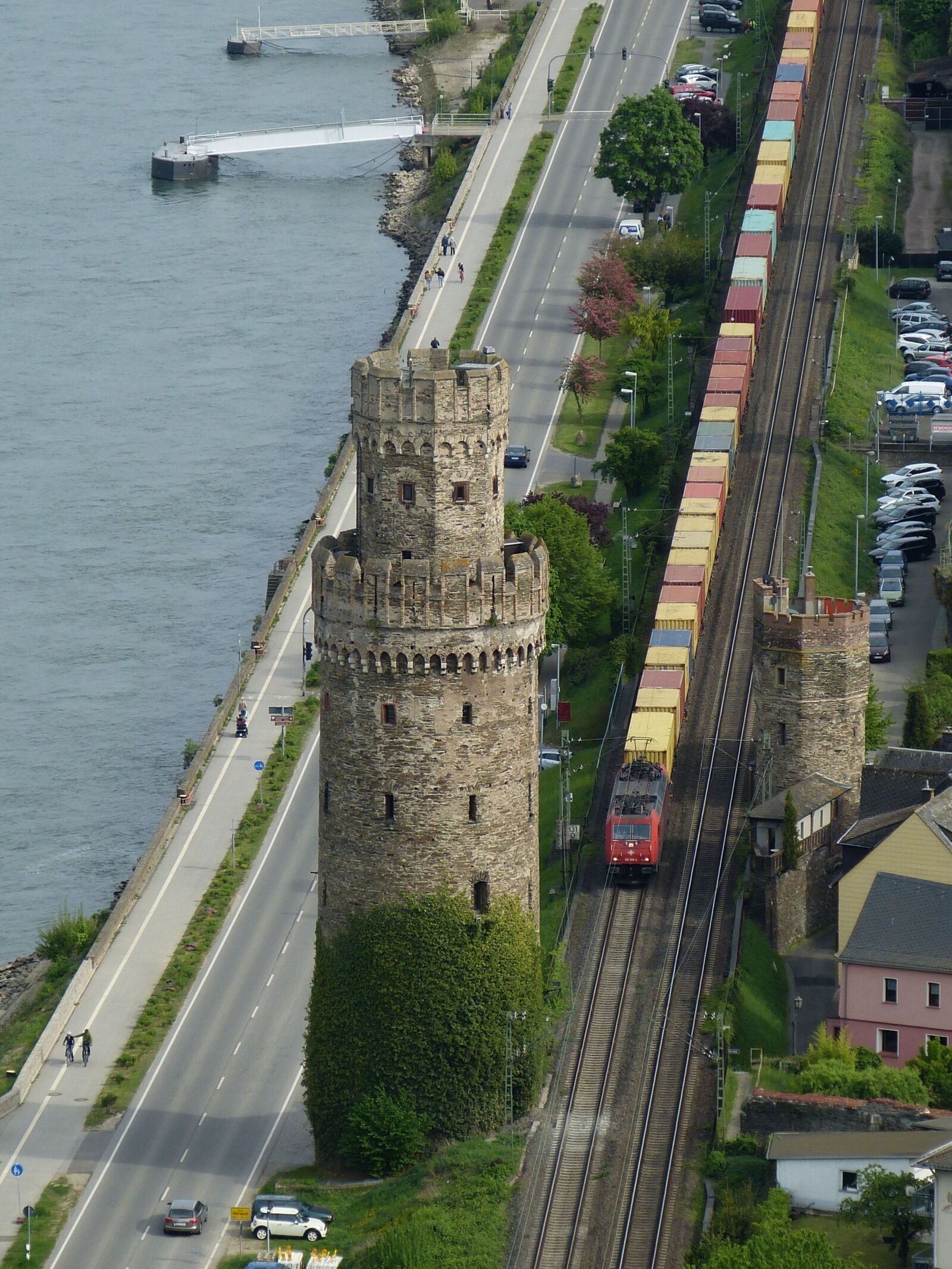 Panasonic Lumix DMC-FZ150 sample photo. Oberwesel, rhine, middle rhine photography