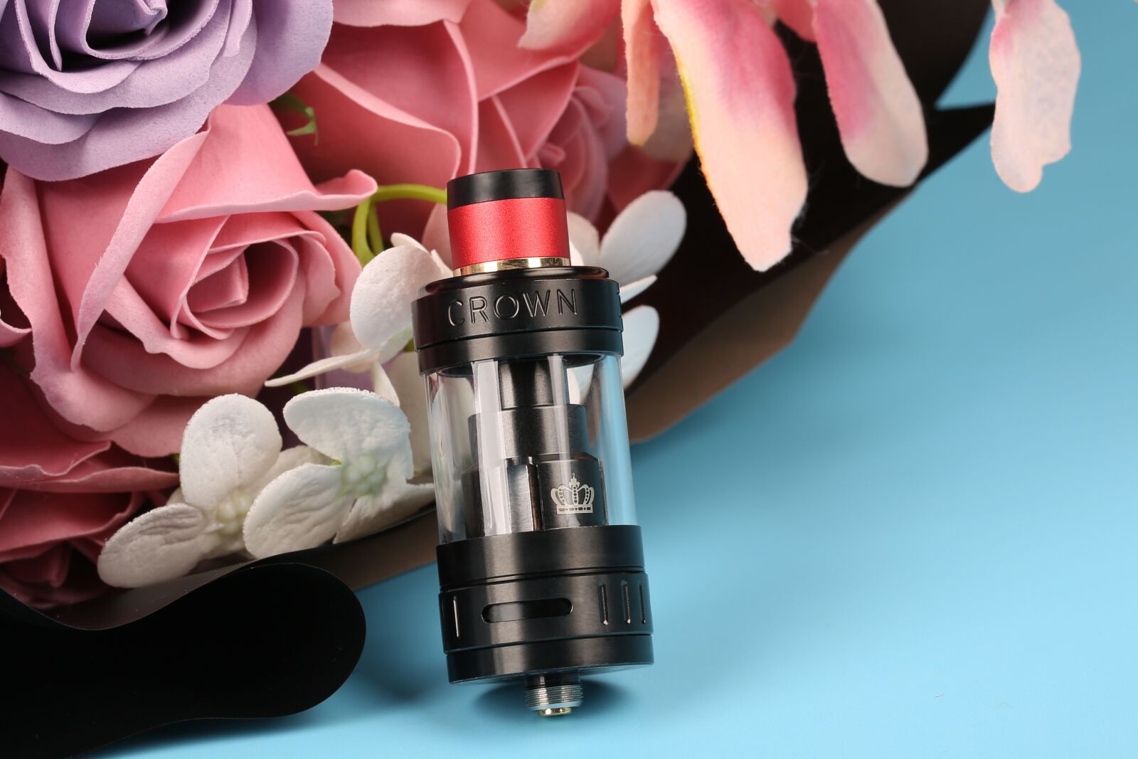 Canon EF 100mm F2.8L Macro IS USM sample photo. Electronic cigarette, flower, blue photography