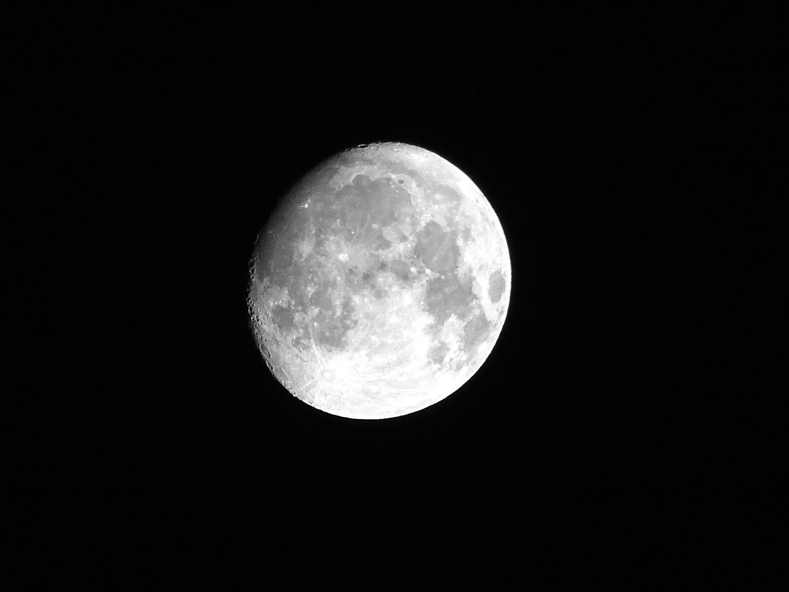 Sony DSC-HX60 sample photo. White, full, moon photography