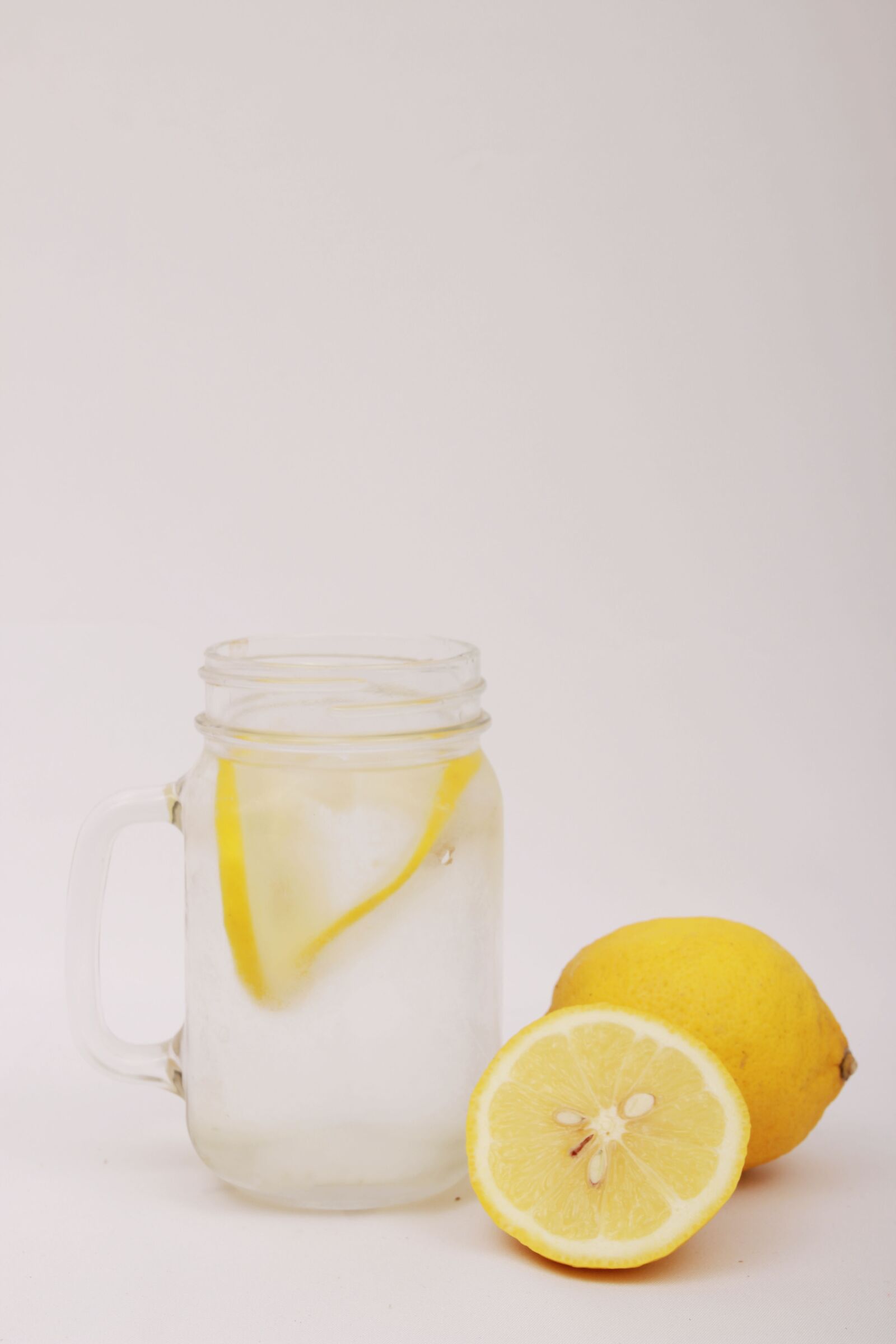 Canon EOS 600D (Rebel EOS T3i / EOS Kiss X5) sample photo. Lemon, lemonade, fruits photography