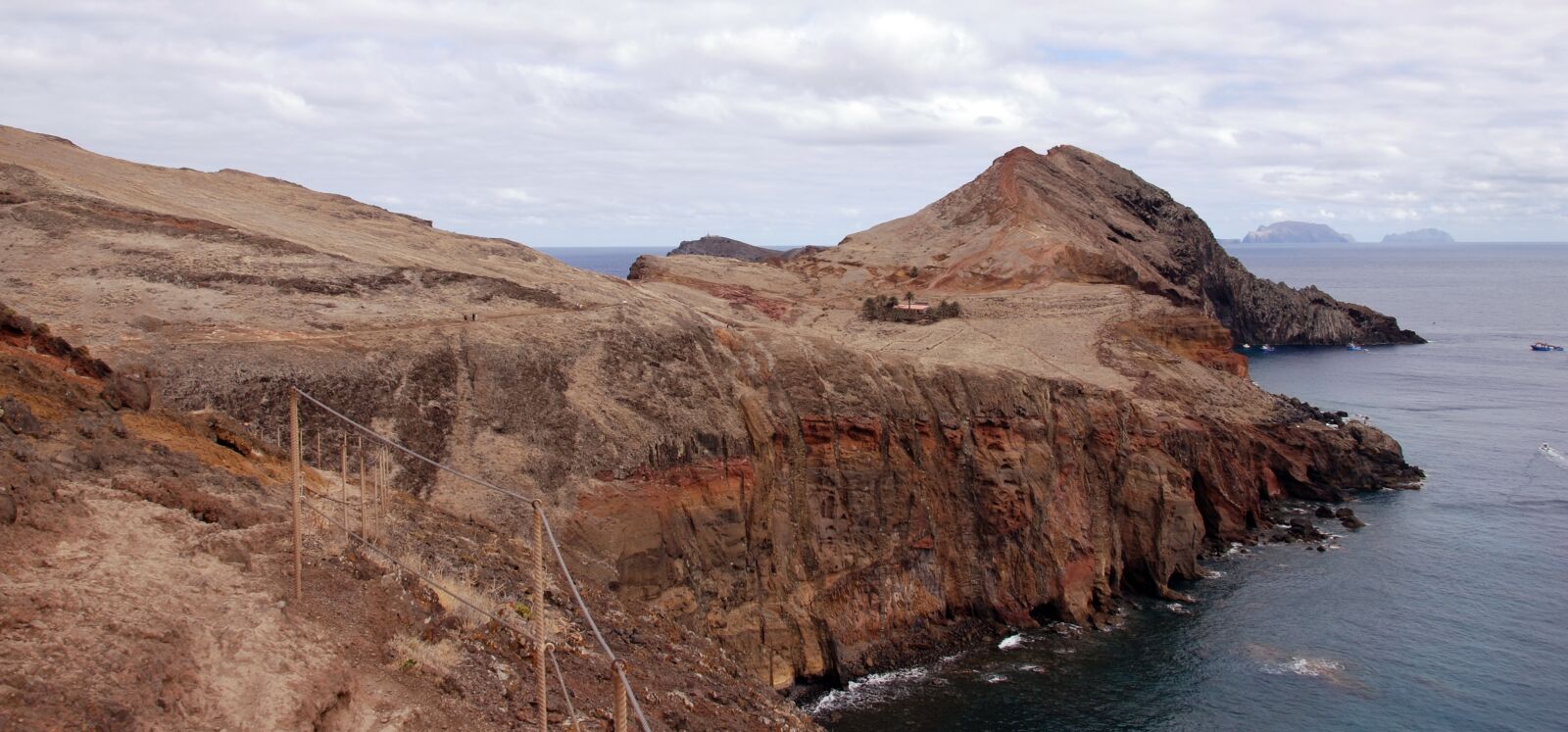 Nikon D80 sample photo. Rocks, cliff, cove photography
