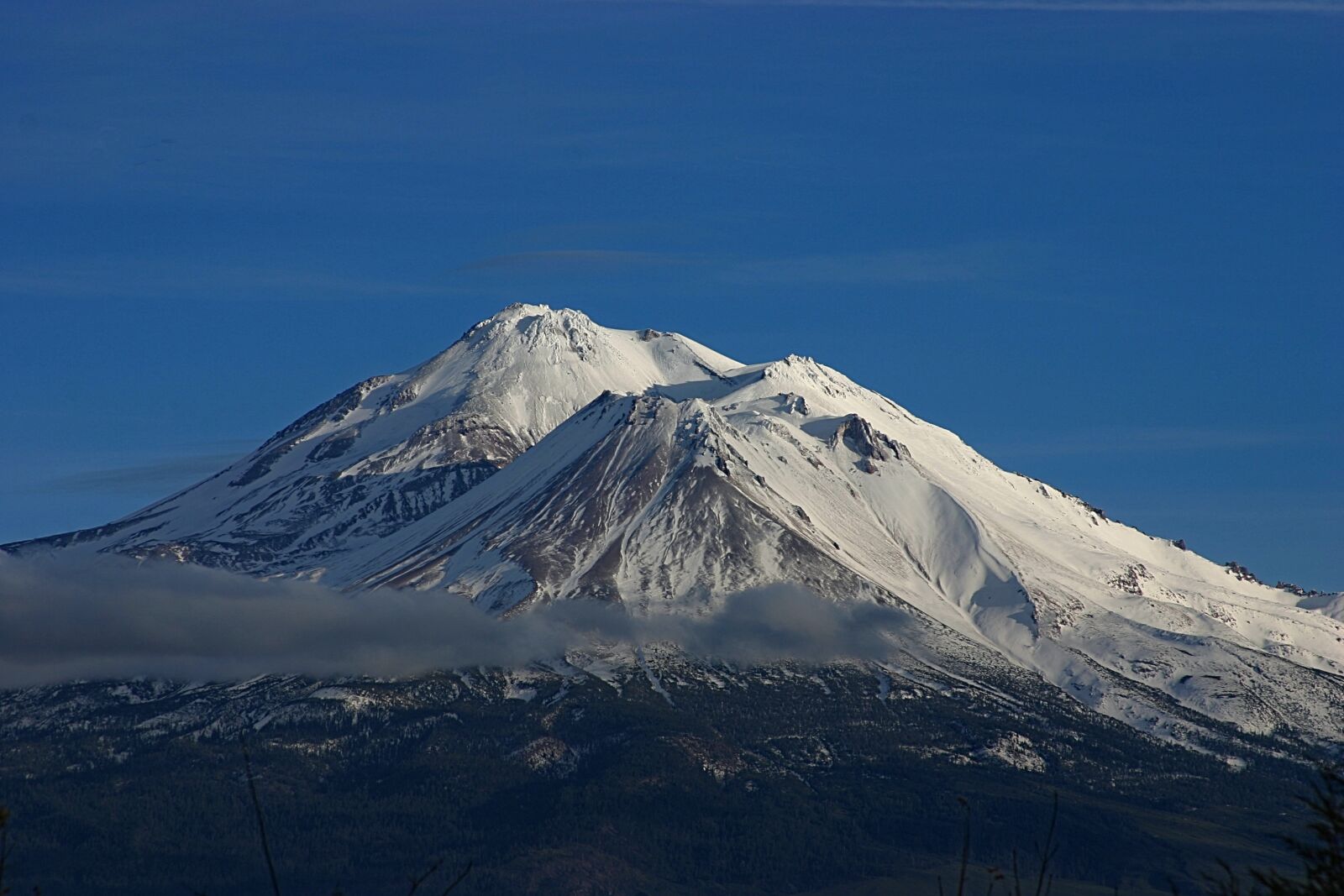 28.0 - 135.0 mm sample photo. Mount shasta, california, northern photography