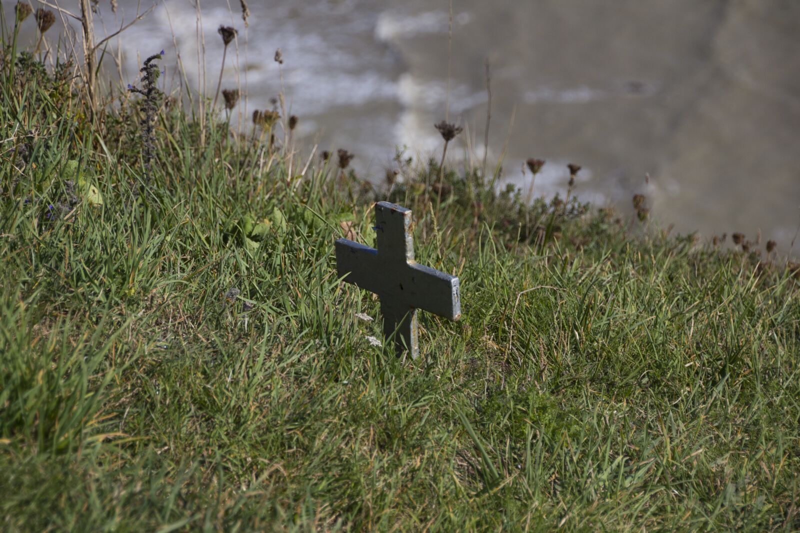 Canon EOS 60D sample photo. Cross, nature, religion photography
