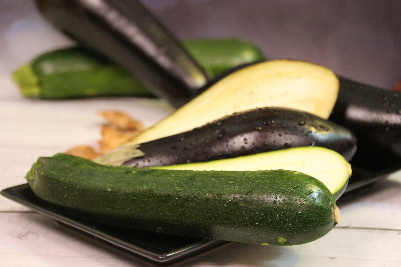 Canon EOS 700D (EOS Rebel T5i / EOS Kiss X7i) sample photo. Eggplant, fruit, vegetables photography