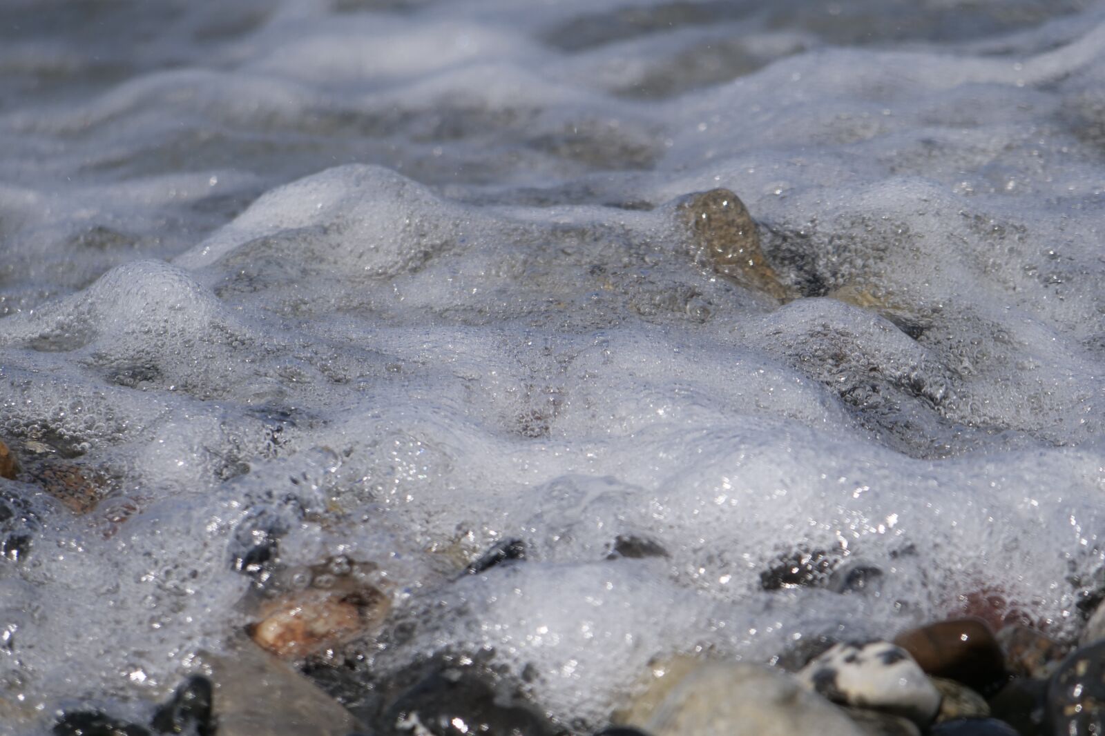 Panasonic Lumix DC-G9 sample photo. Waters, nature, rock photography