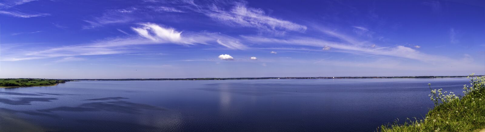 Canon EOS 750D (EOS Rebel T6i / EOS Kiss X8i) + Canon TS-E 90mm F2.8 Tilt-Shift sample photo. Panoramic, summer, he dune photography