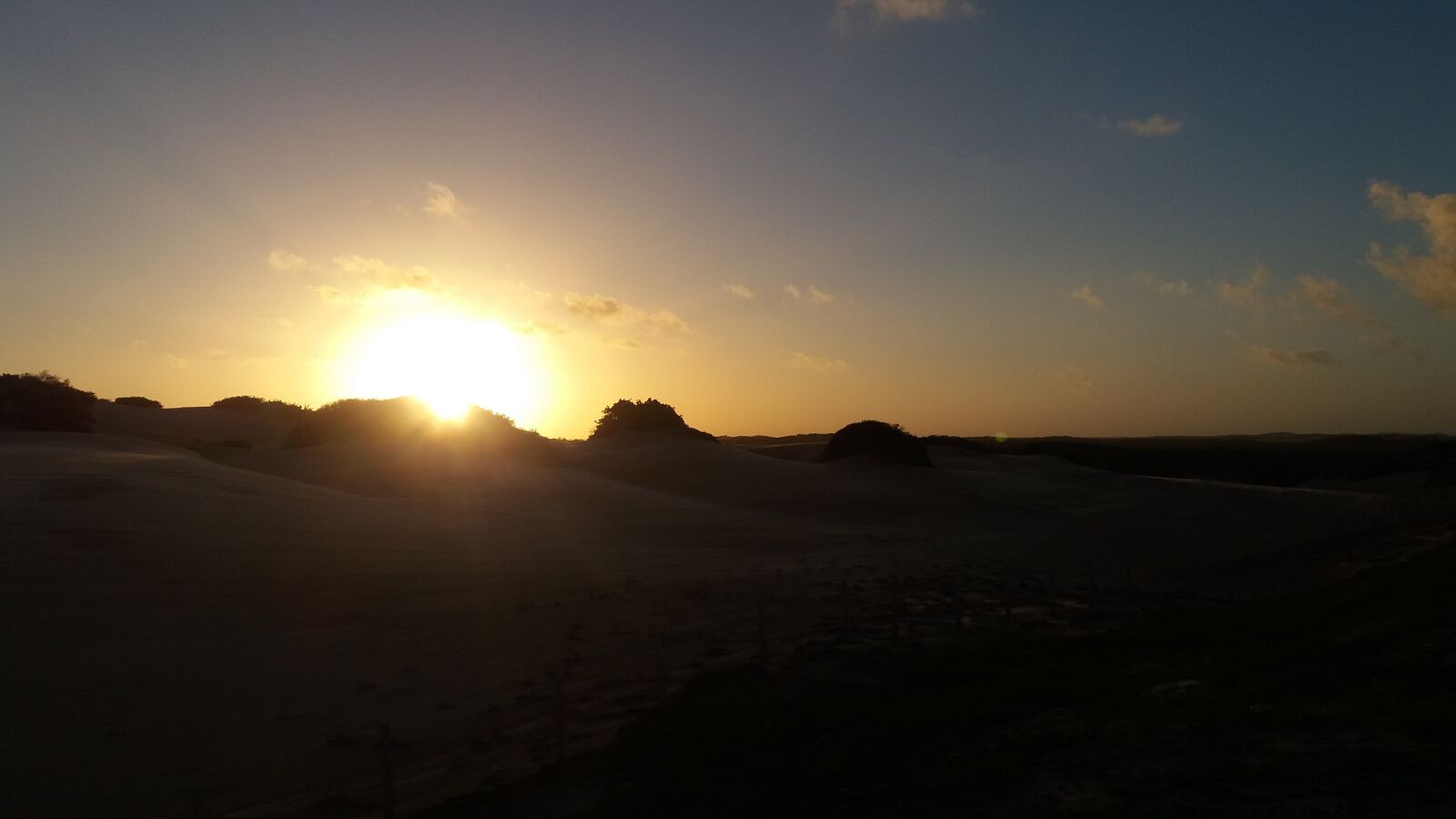 Samsung Galaxy J5 sample photo. Sunset, dunes, landscape photography