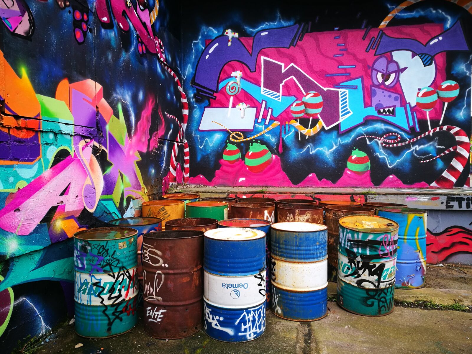 HUAWEI P9 sample photo. Background, grafitti, art photography
