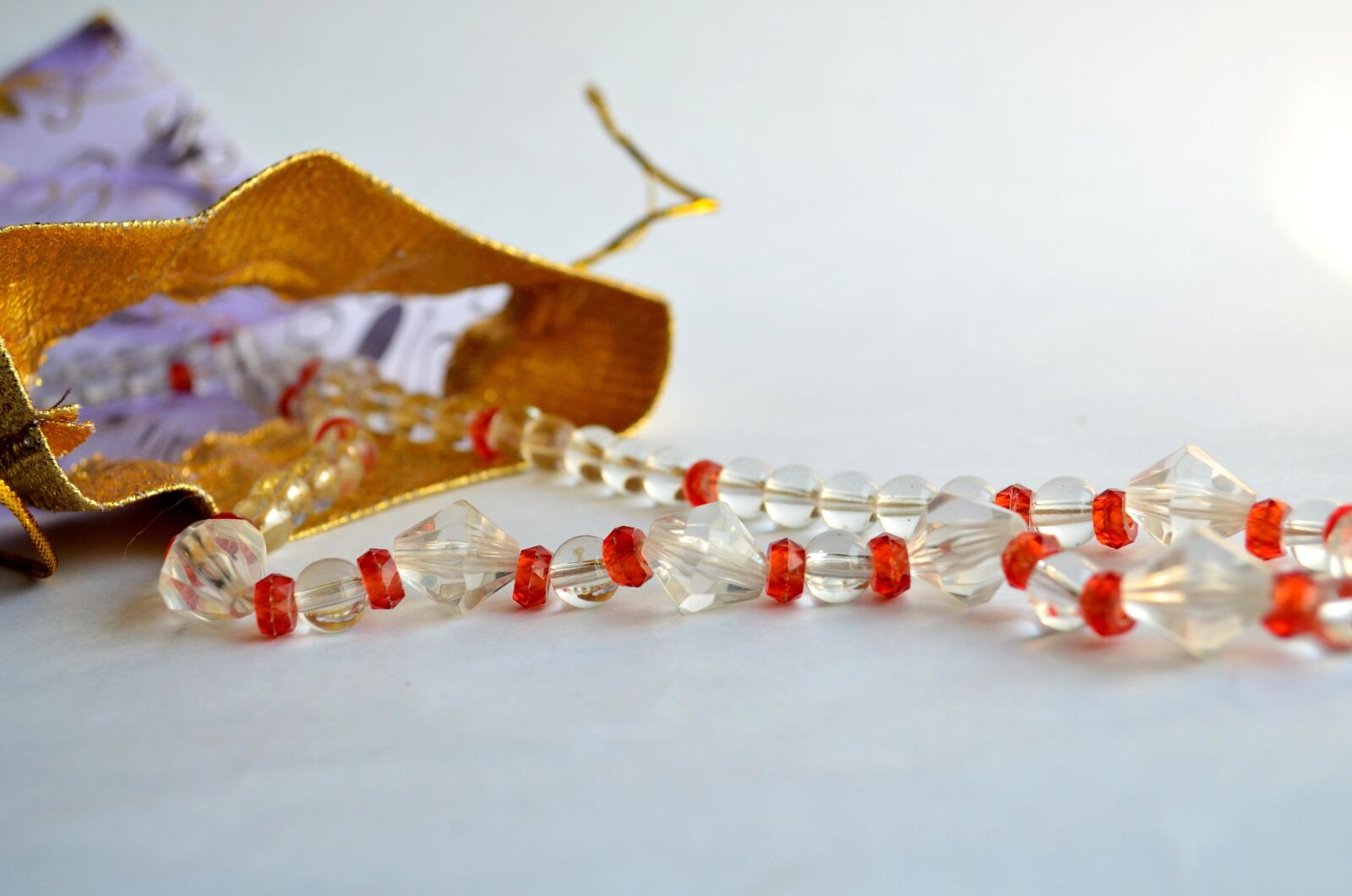 Nikon D5100 sample photo. Crustal, necklace, bag, jewelry photography