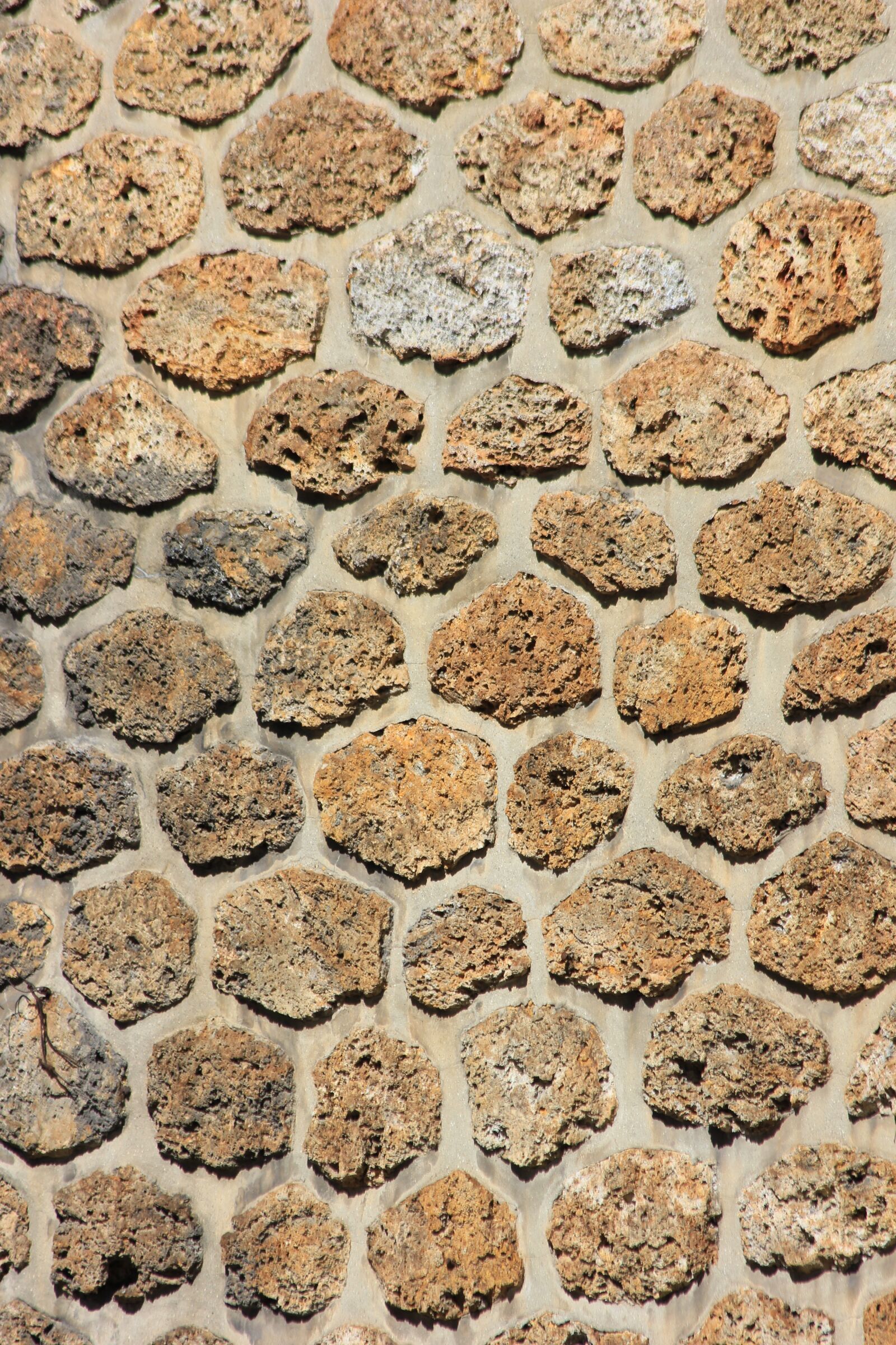 Canon EOS 550D (EOS Rebel T2i / EOS Kiss X4) sample photo. Wall, stones, structure photography
