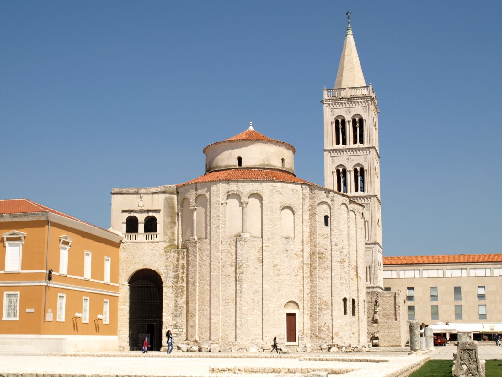Olympus E-510 (EVOLT E-510) sample photo. Architecture, church, building photography