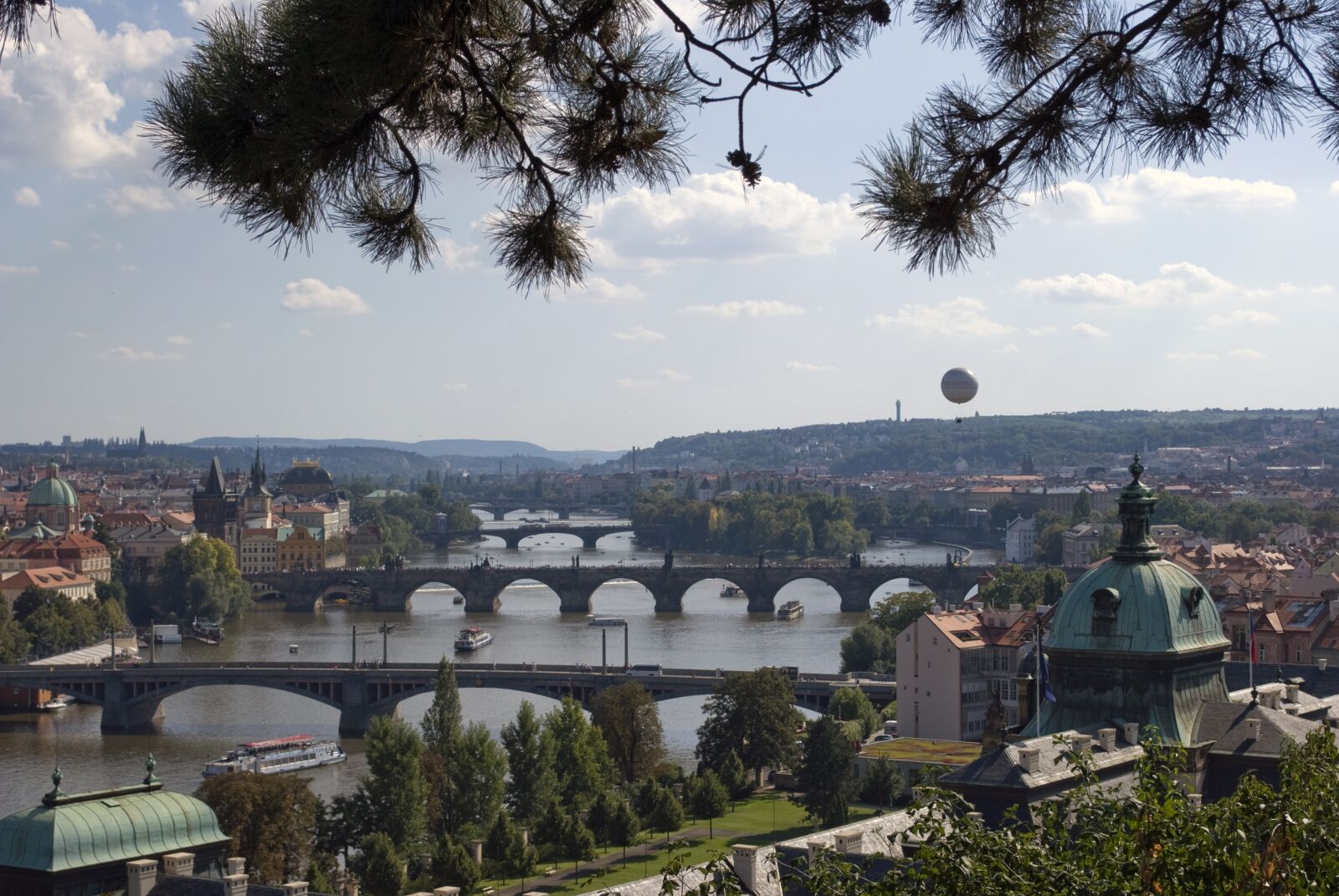 Nikon D60 sample photo. Prague, river, bridges photography