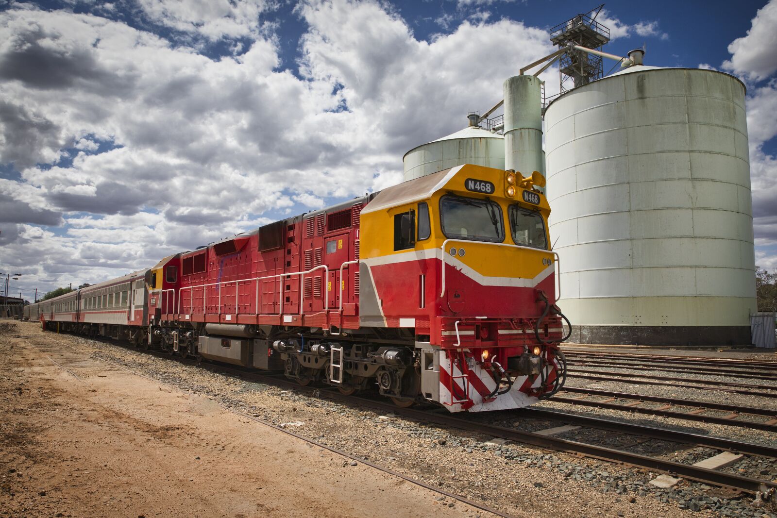 Canon EF 24-70mm F2.8L II USM sample photo. Train, locomotive, railway photography