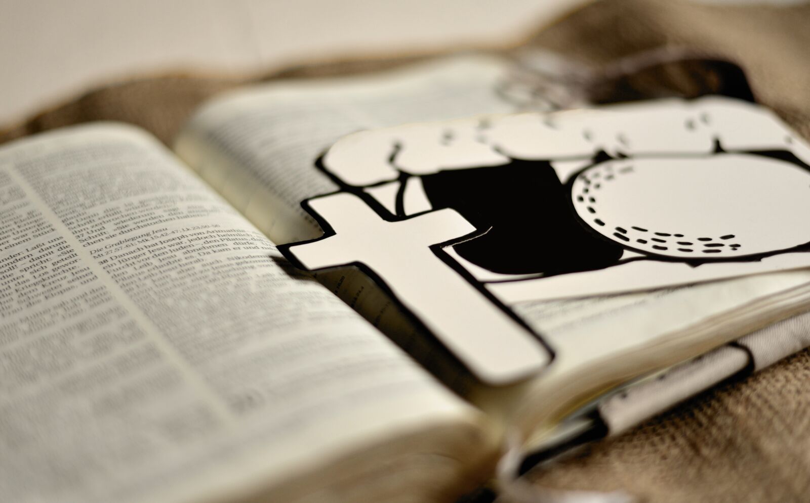 Nikon D610 sample photo. Cross, good friday, resurrection photography