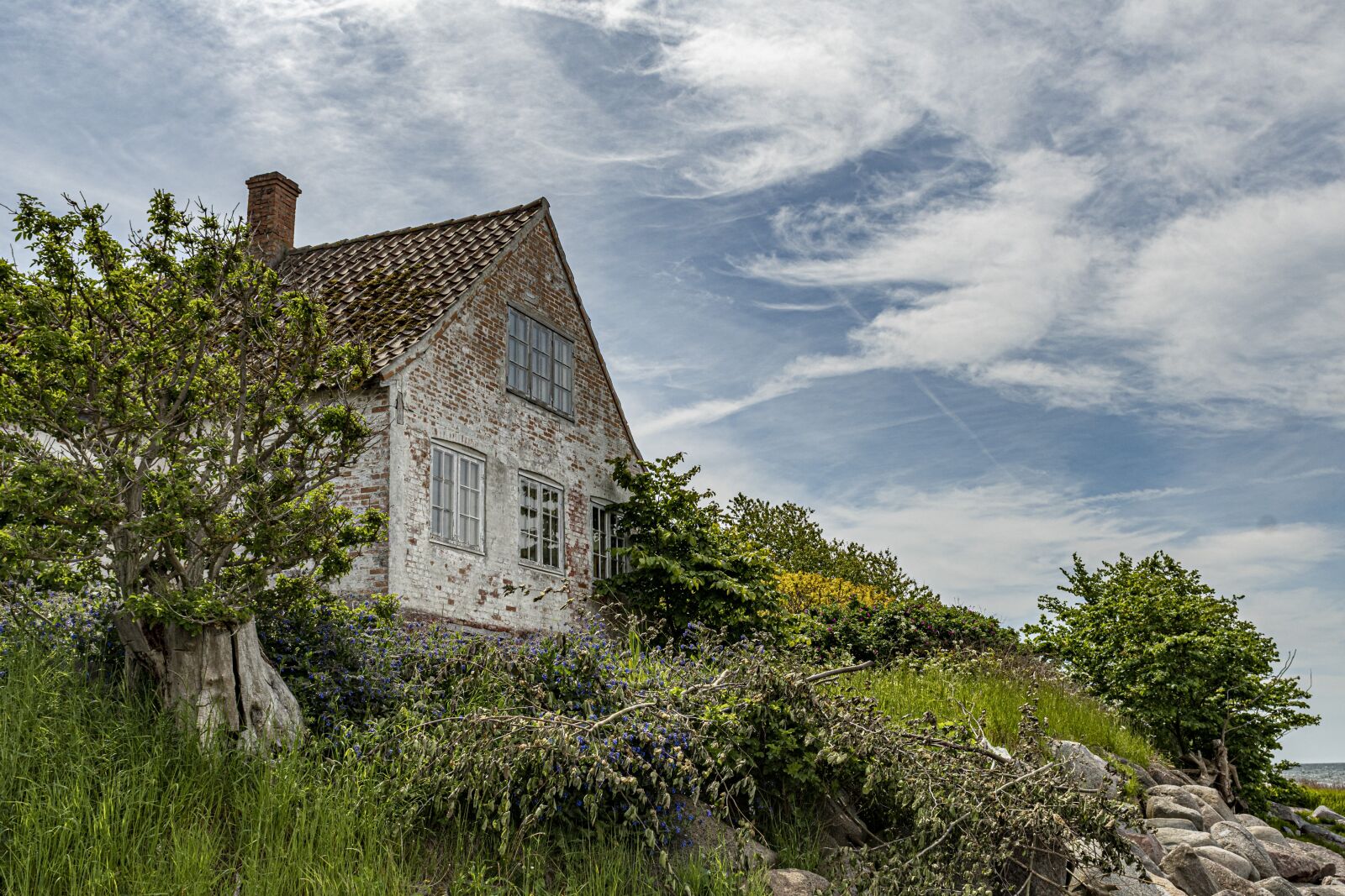 Nikon D500 sample photo. House, lake view, sea photography